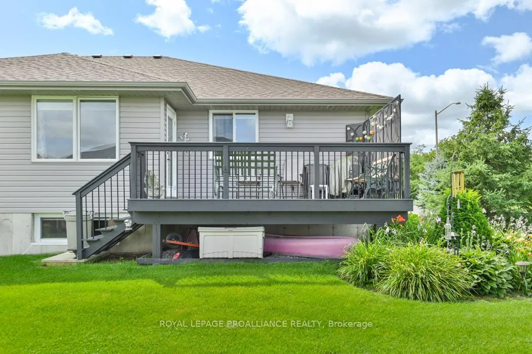 Photo 35 of 3 Cortland Crescent, Quinte West, Murray Ward — HOMEH