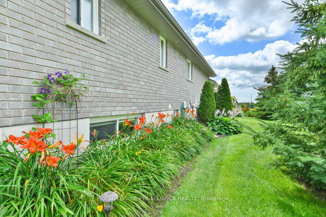 Photo 38 of 3 Cortland Crescent, Quinte West, Murray Ward — HOMEH