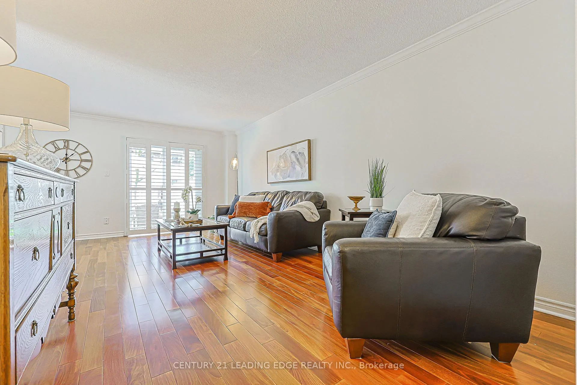 Photo 3 of 109 Major Buttons Drive, Markham, Sherwood-Amberglen — HOMEH