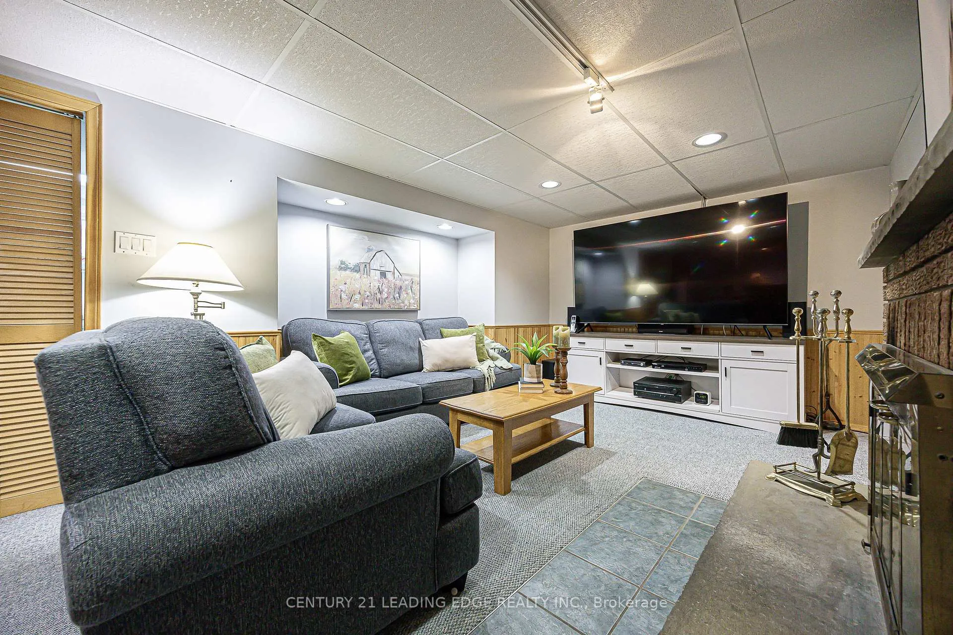Photo 24 of 109 Major Buttons Drive, Markham, Sherwood-Amberglen — HOMEH