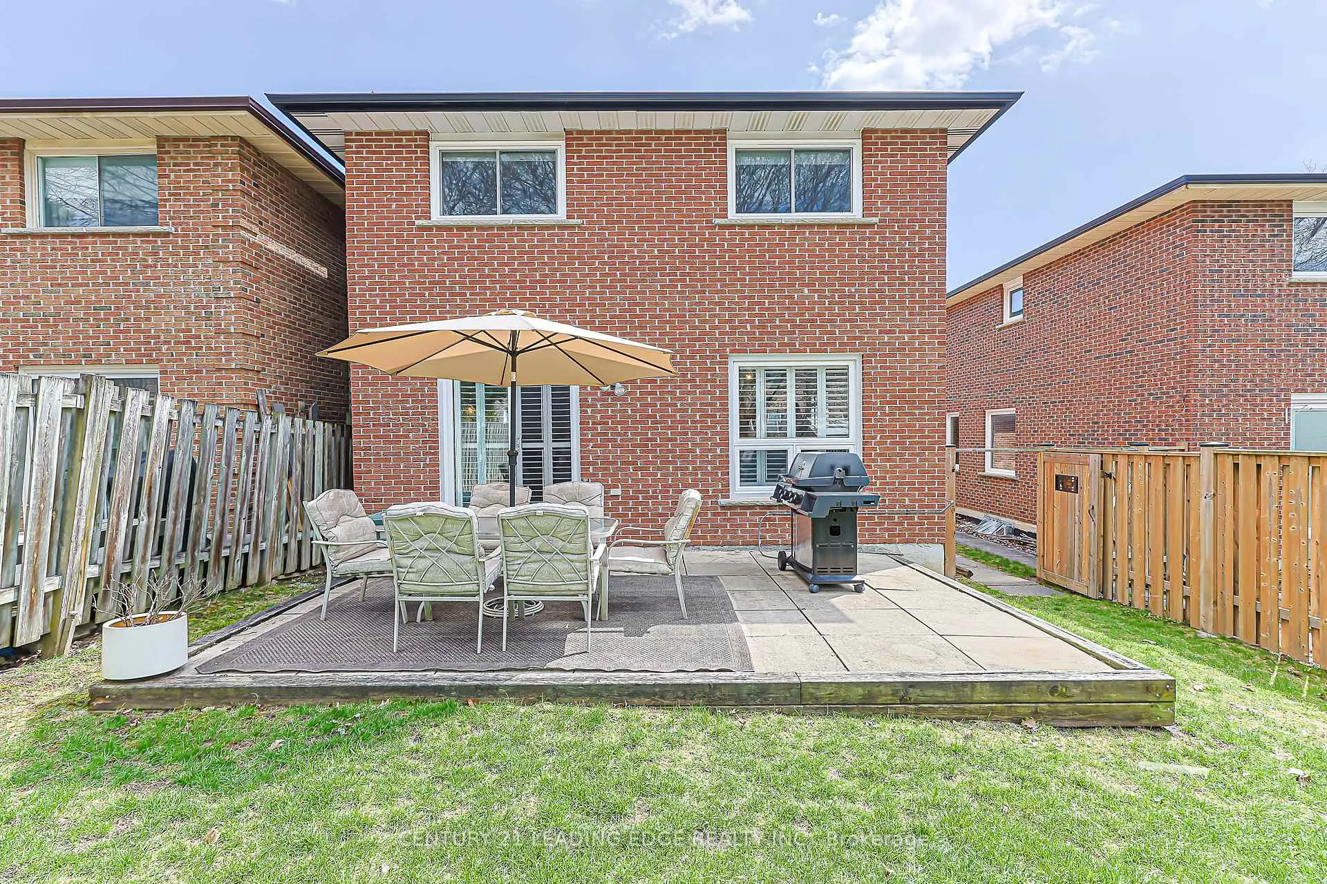 Photo 30 of 109 Major Buttons Drive, Markham, Sherwood-Amberglen — HOMEH