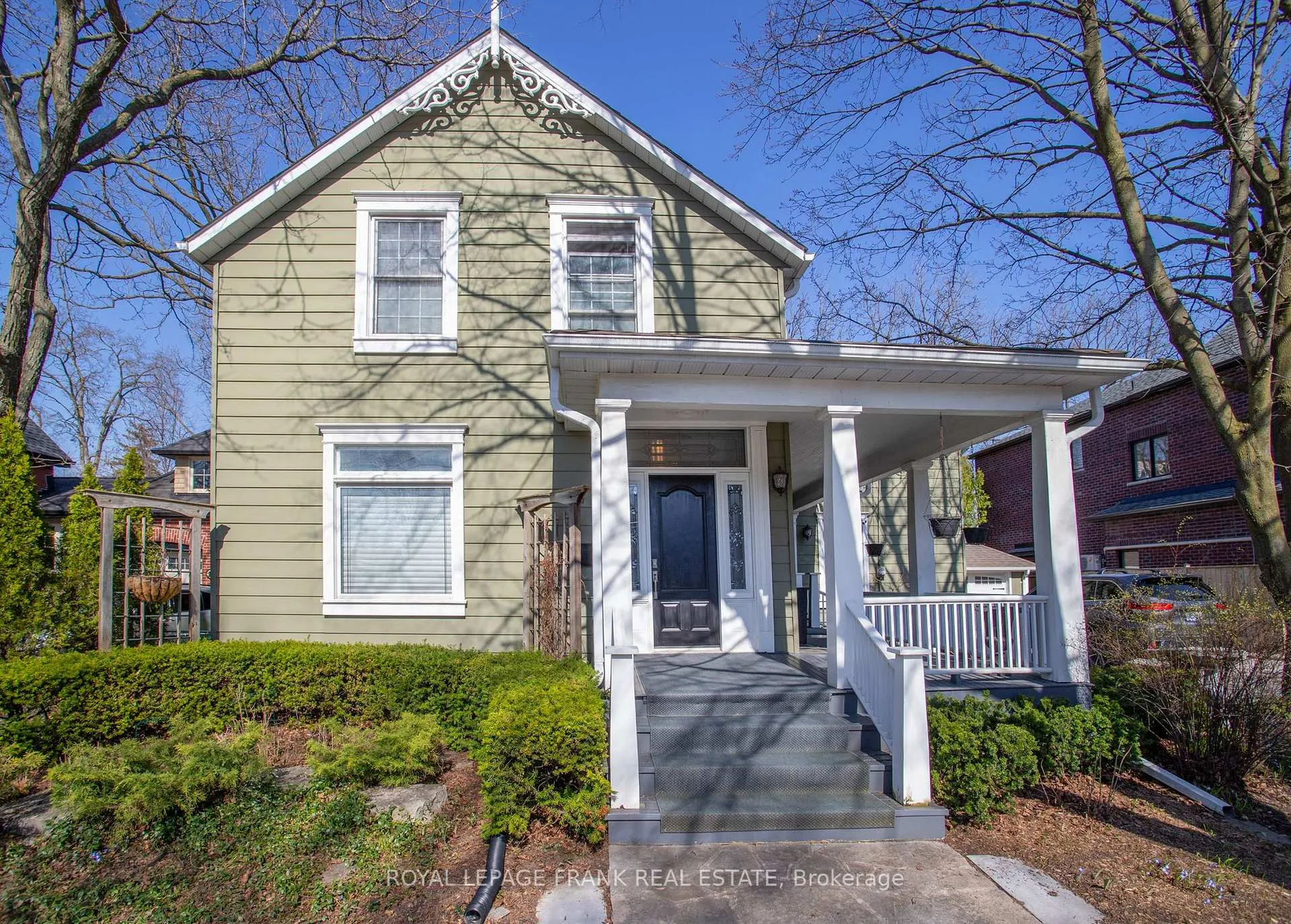Photo 2 of 117 Euclid Street, Whitby, Downtown Whitby — HOMEH