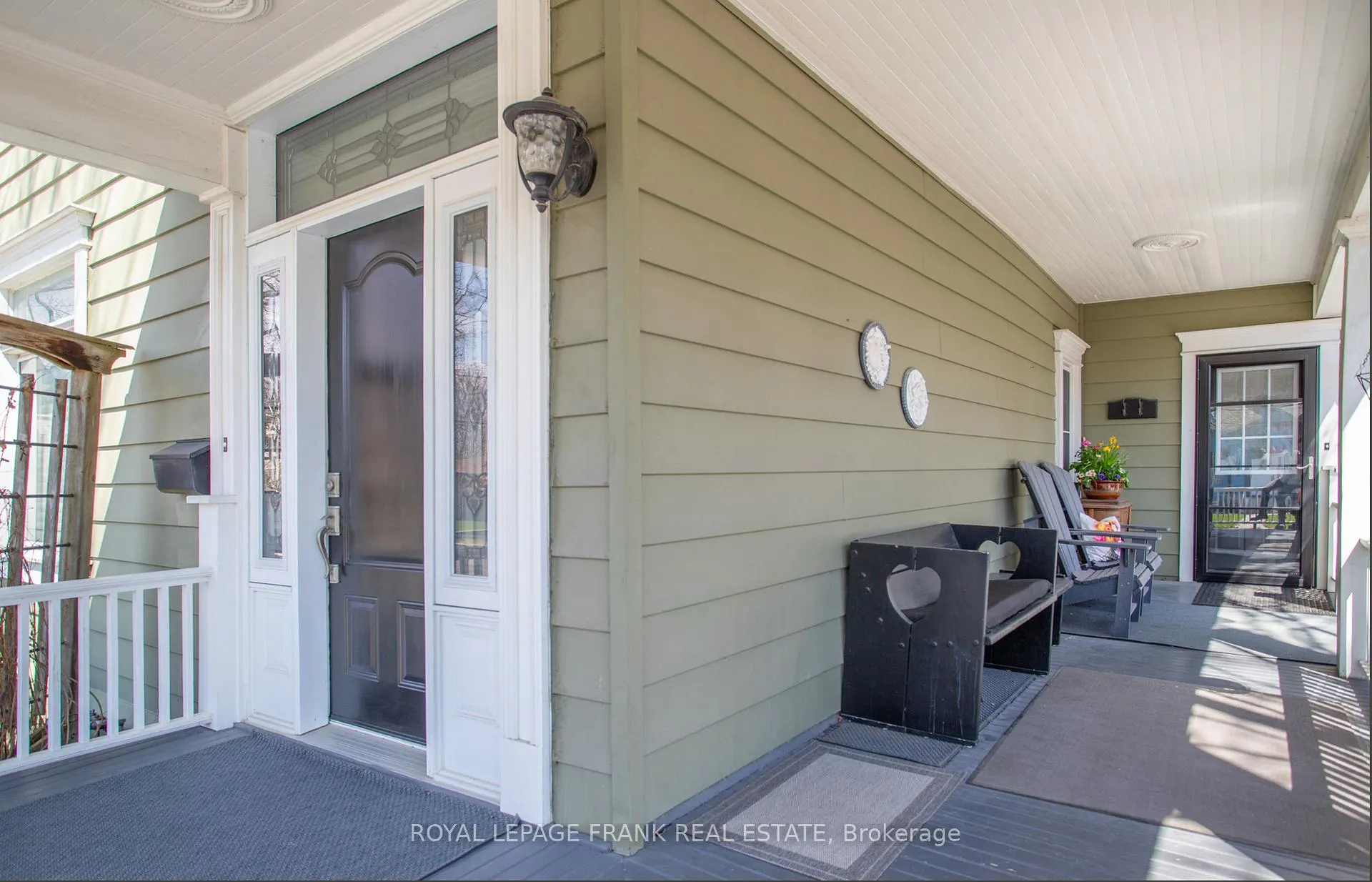Photo 7 of 117 Euclid Street, Whitby, Downtown Whitby — HOMEH