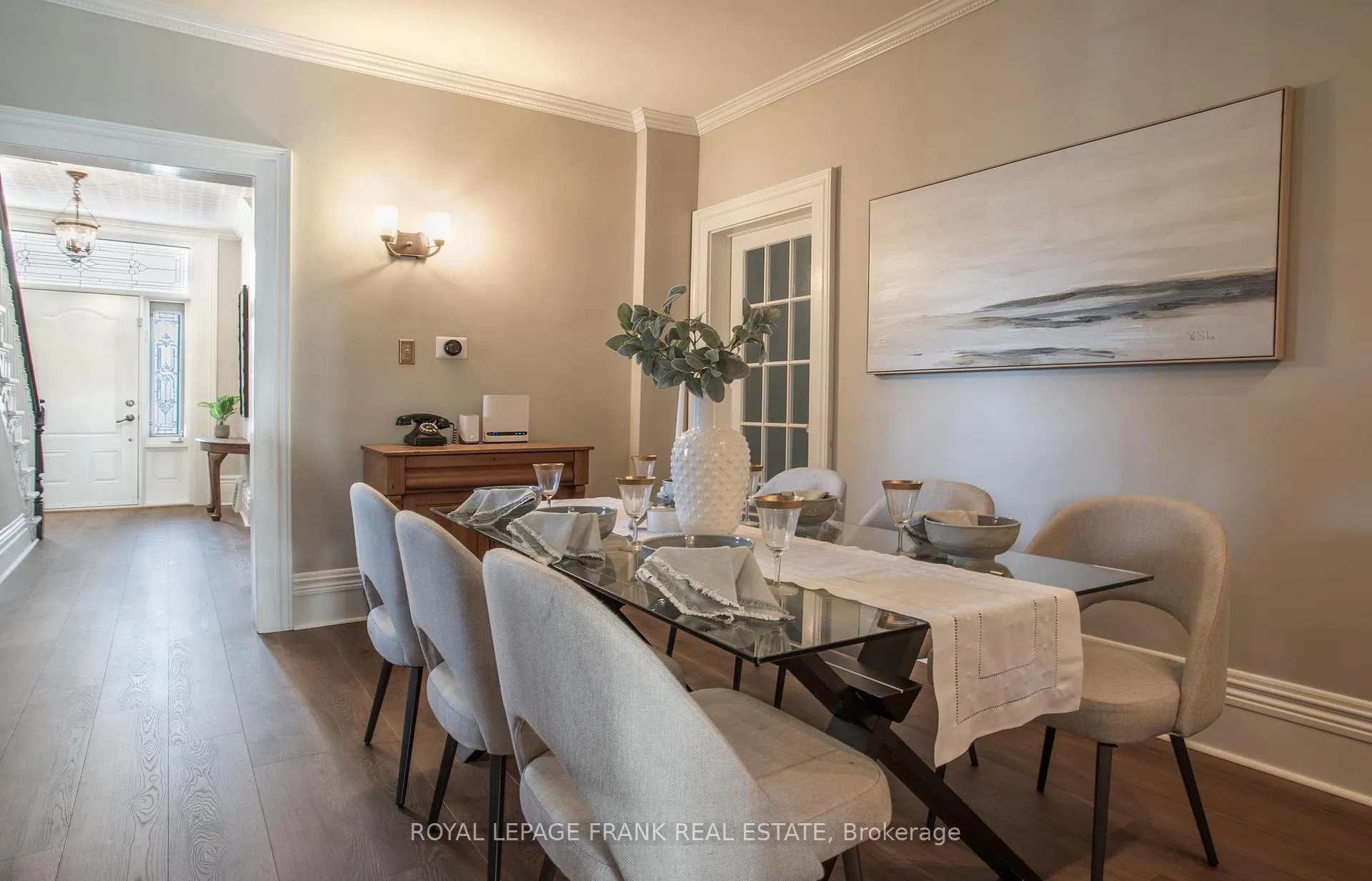 Photo 13 of 117 Euclid Street, Whitby, Downtown Whitby — HOMEH