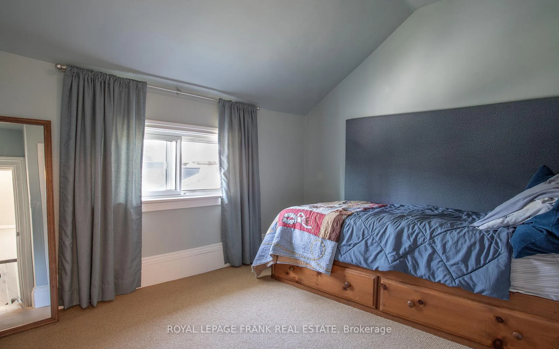 Photo 29 of 117 Euclid Street, Whitby, Downtown Whitby — HOMEH