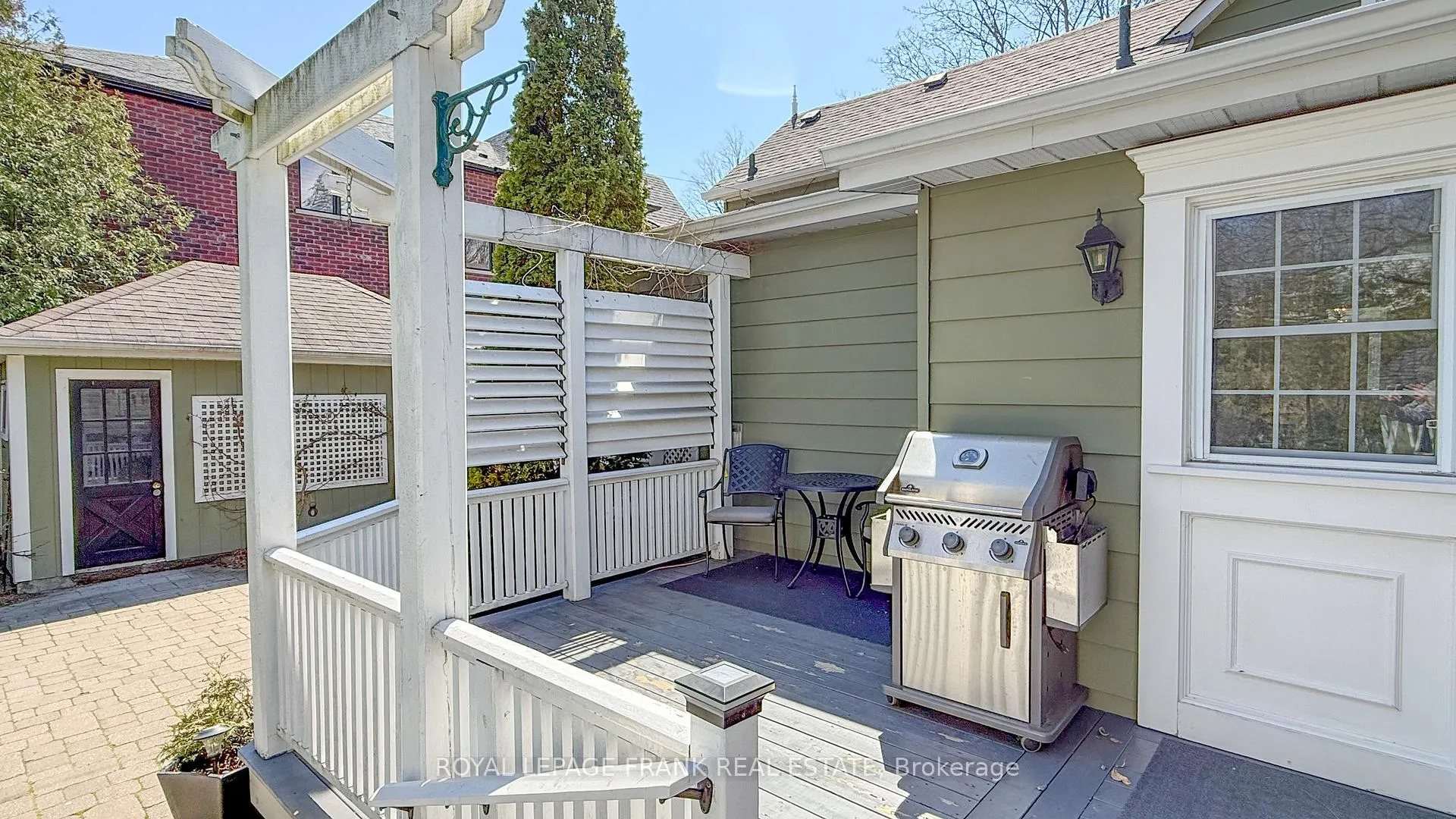 Photo 39 of 117 Euclid Street, Whitby, Downtown Whitby — HOMEH