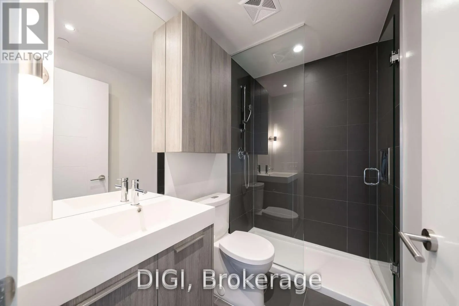 Photo 6 of Unit 510, 25 Selby Street, Toronto, North St. James Town — HOMEH