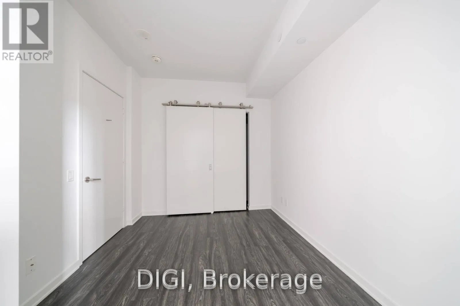 Photo 9 of Unit 510, 25 Selby Street, Toronto, North St. James Town — HOMEH