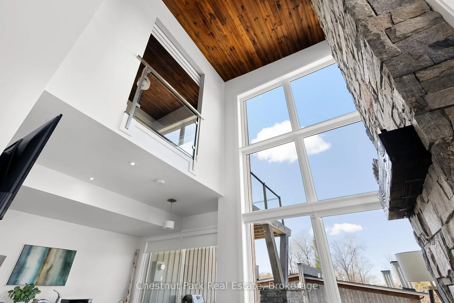 Photo 36 of 20 Carrick Trail, Gravenhurst, Muskoka (S) — HOMEH