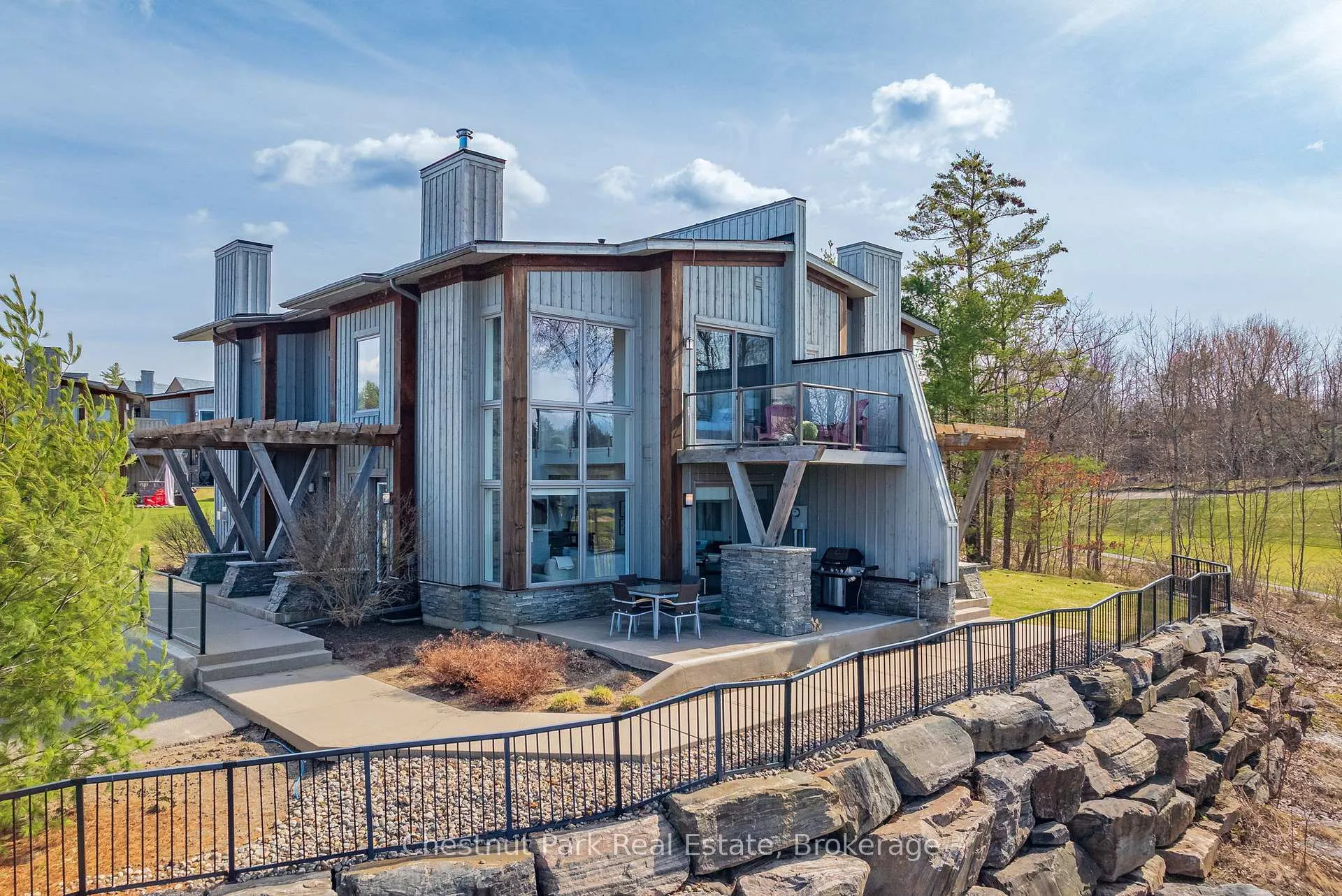 Photo 53 of 20 Carrick Trail, Gravenhurst, Muskoka (S) — HOMEH