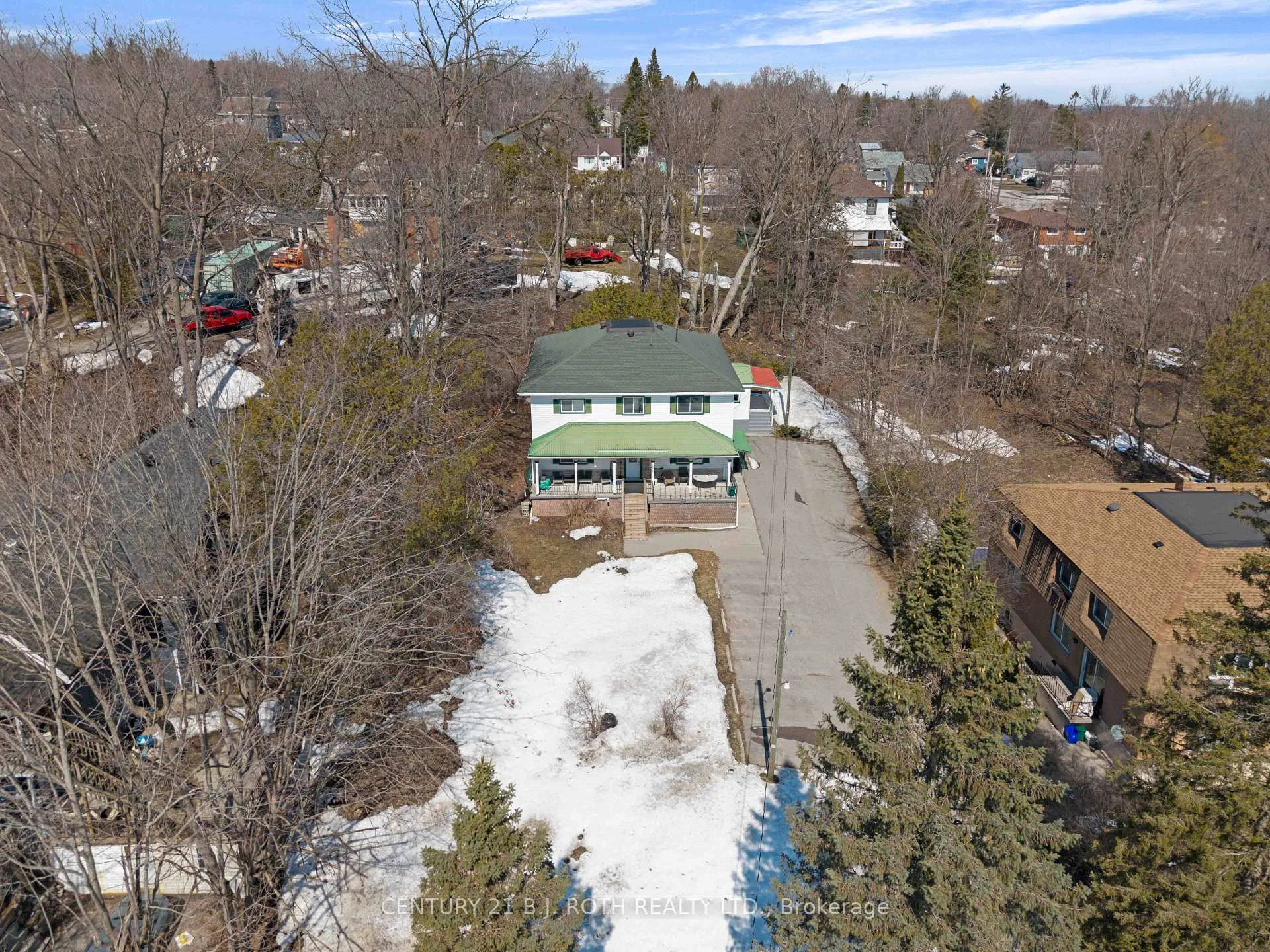 Photo 4 of 184 Borland Street E, Orillia — HOMEH