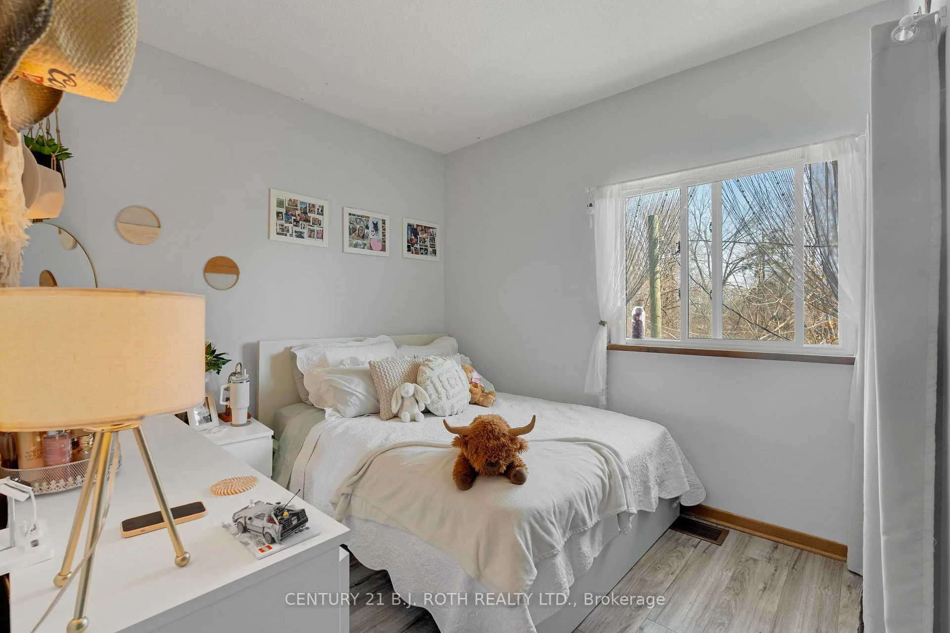 Photo 15 of 184 Borland Street E, Orillia — HOMEH