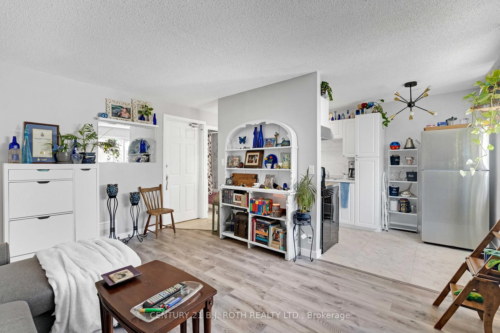 Photo 16 of 184 Borland Street E, Orillia — HOMEH