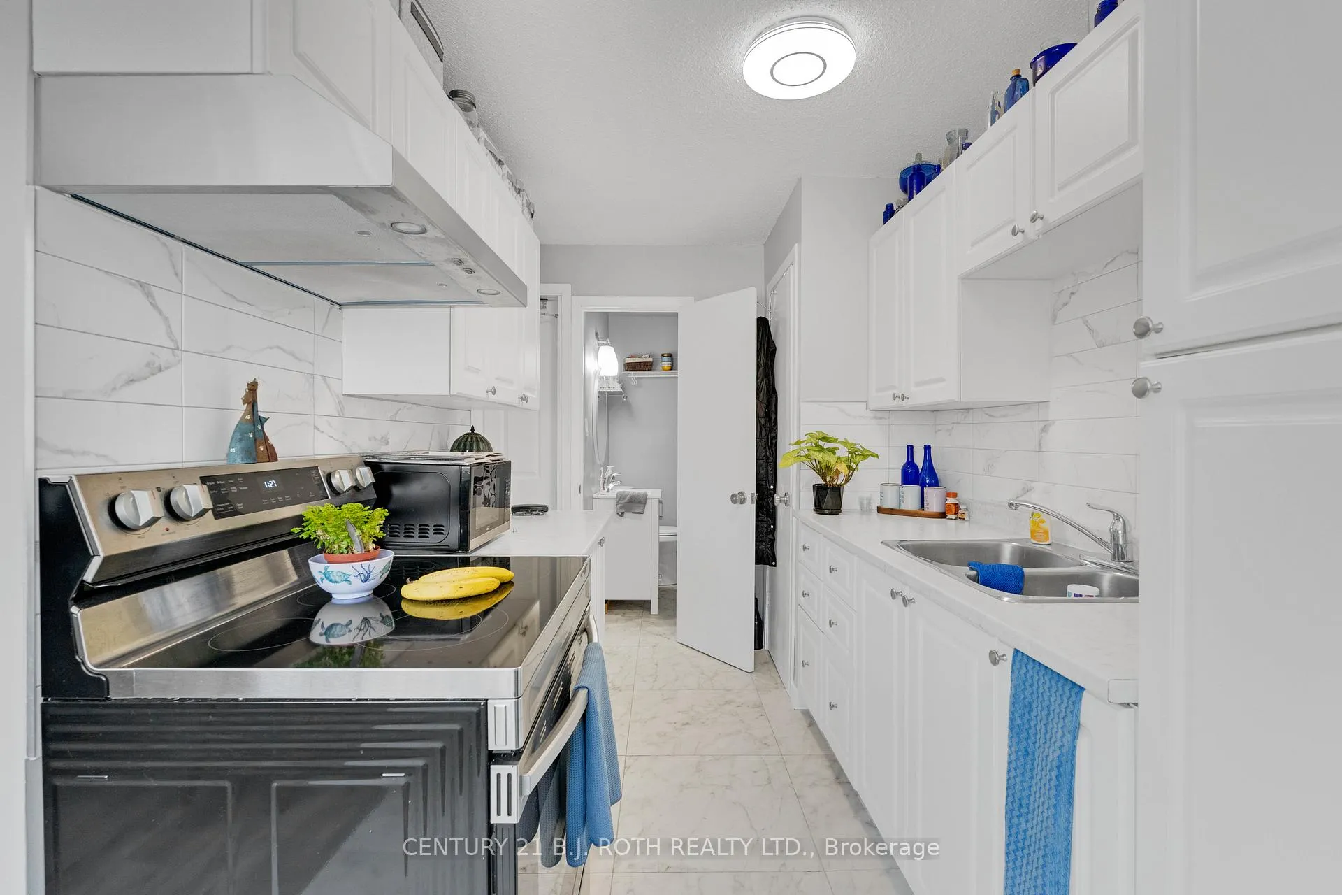 Photo 17 of 184 Borland Street E, Orillia — HOMEH