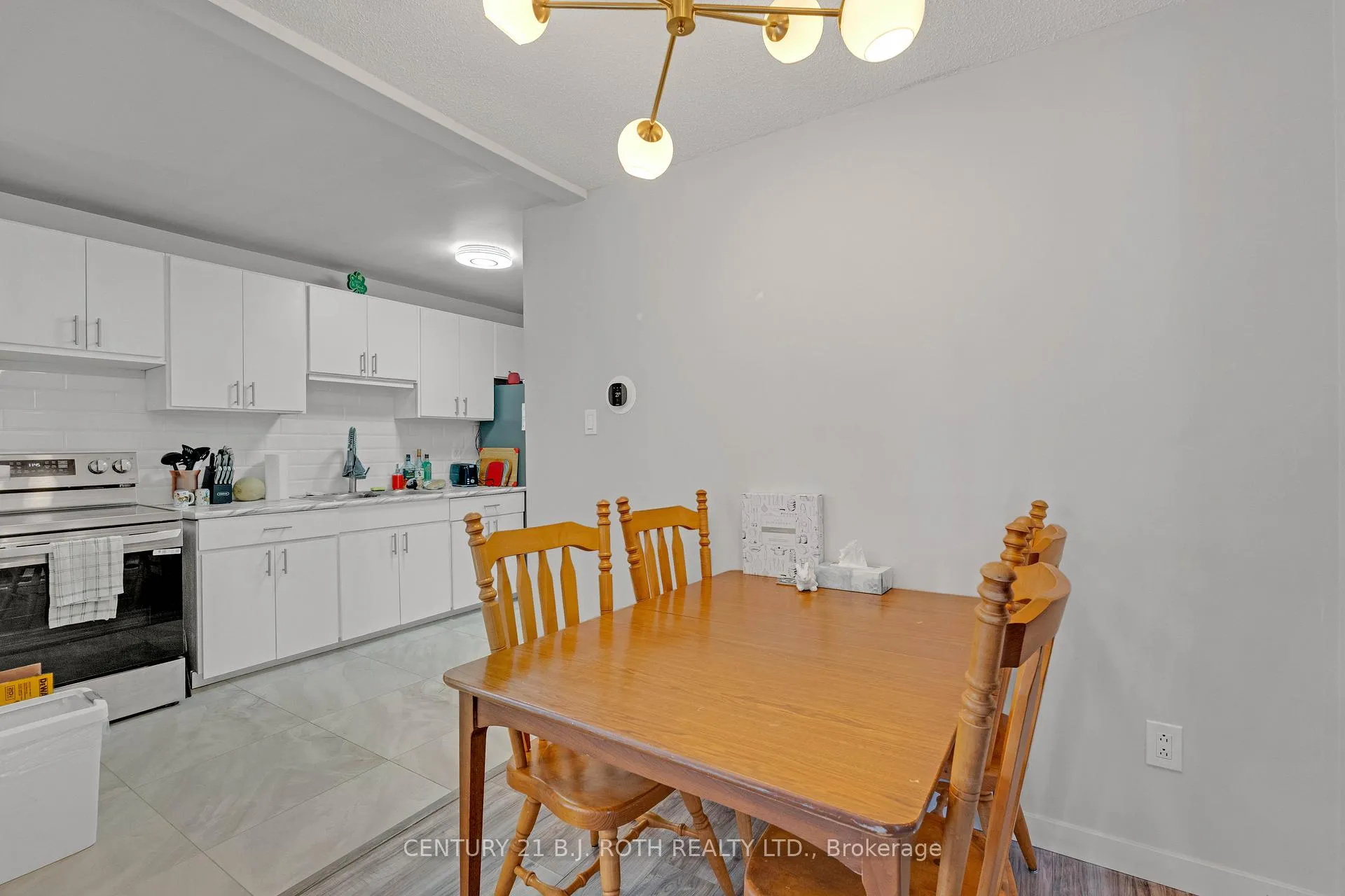 Photo 34 of 184 Borland Street E, Orillia — HOMEH