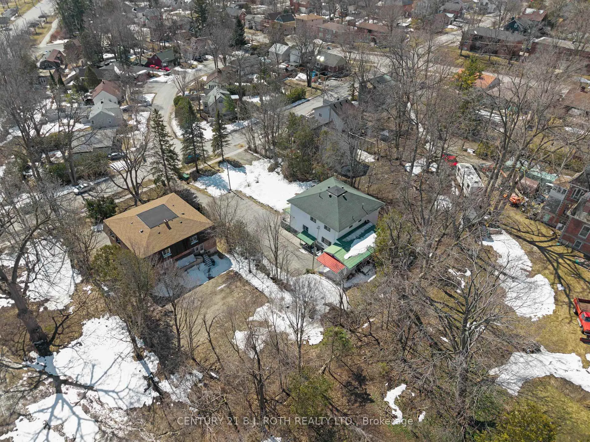 Photo 38 of 184 Borland Street E, Orillia — HOMEH