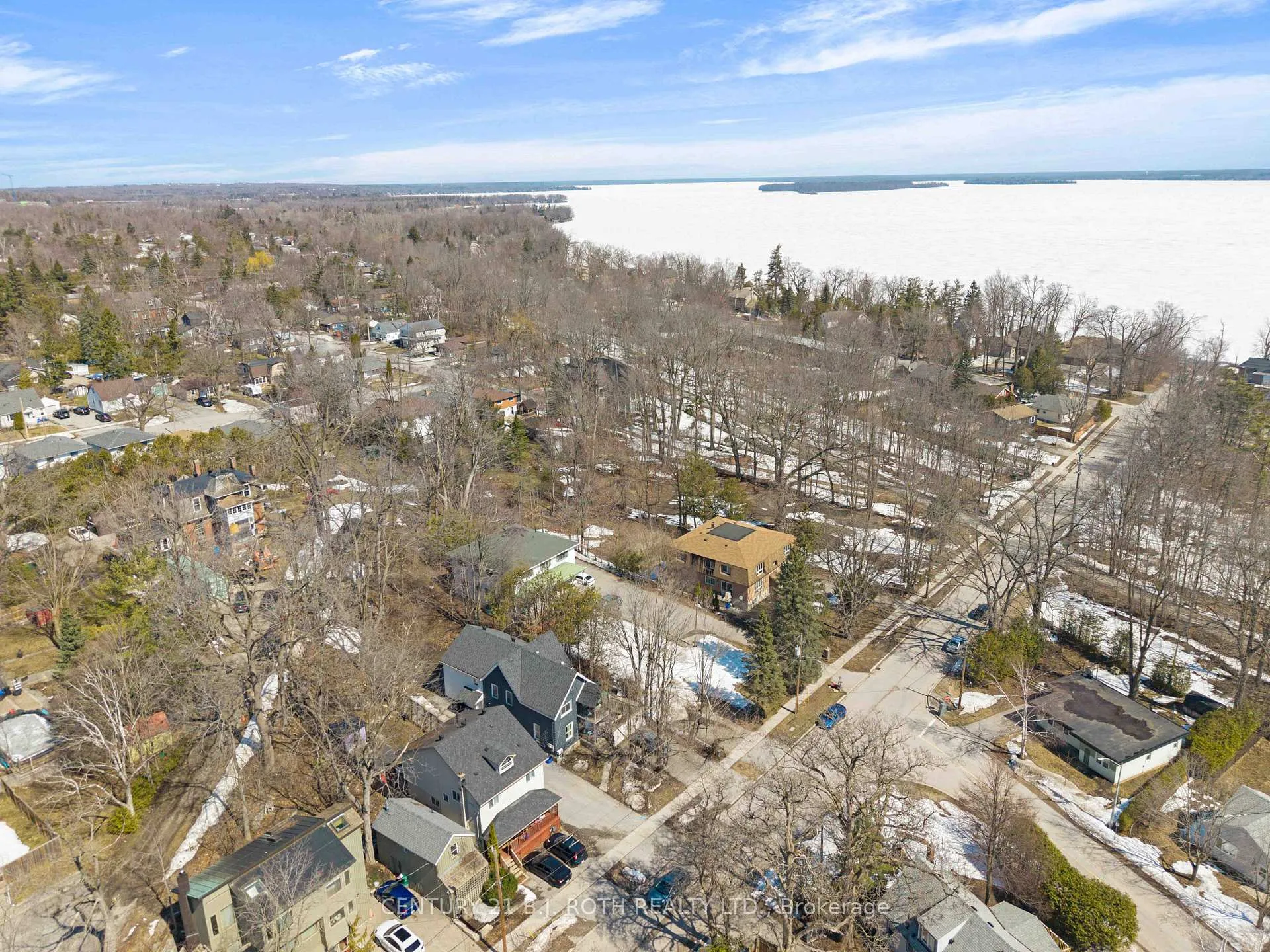 Photo 42 of 184 Borland Street E, Orillia — HOMEH