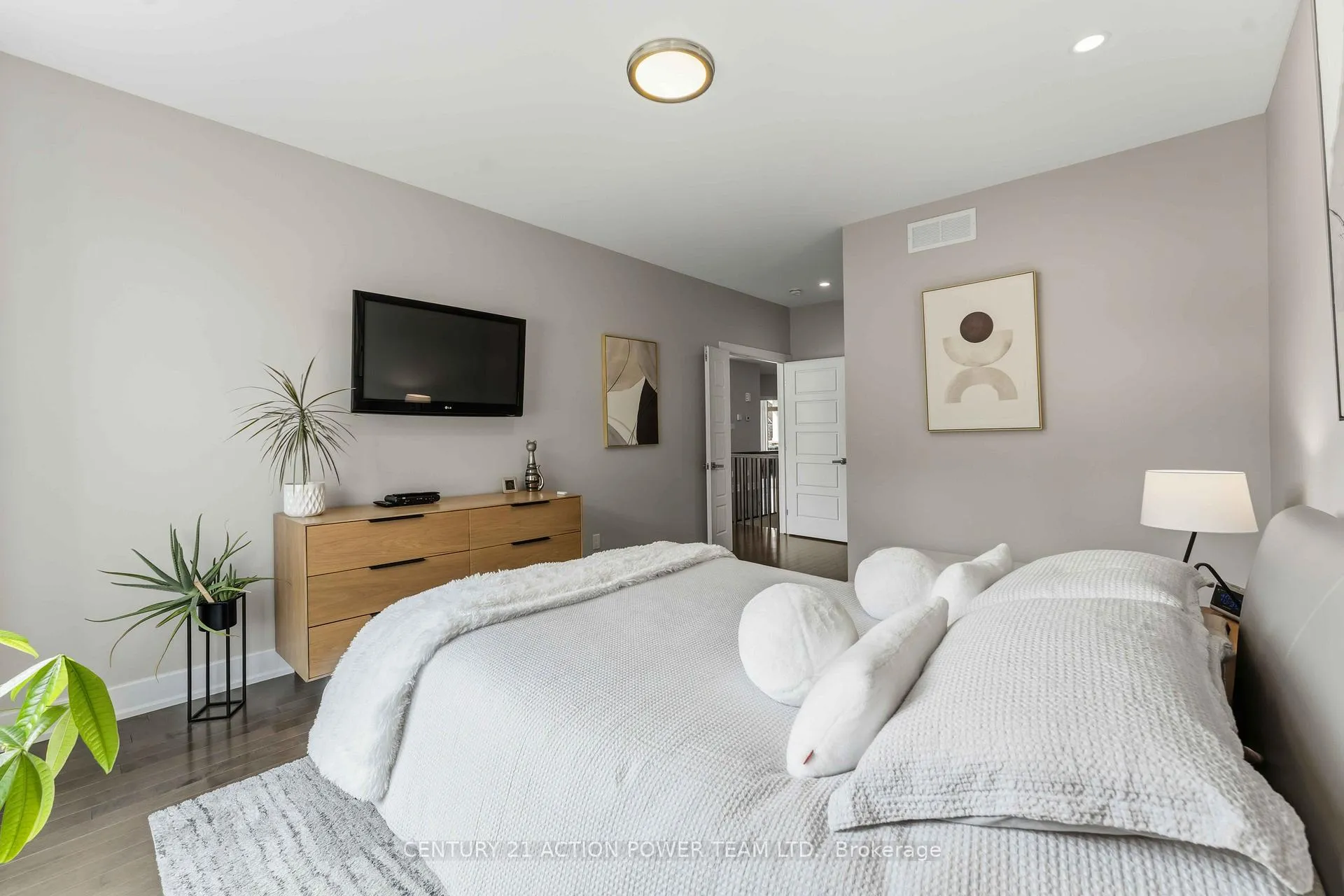 Photo 27 of 20 L'Astrolabe Place, Ottawa, Camelot — HOMEH