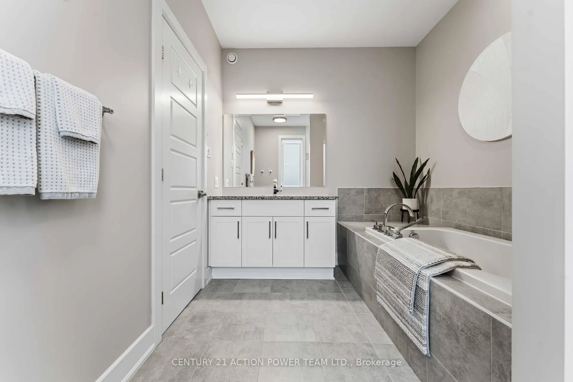 Photo 30 of 20 L'Astrolabe Place, Ottawa, Camelot — HOMEH