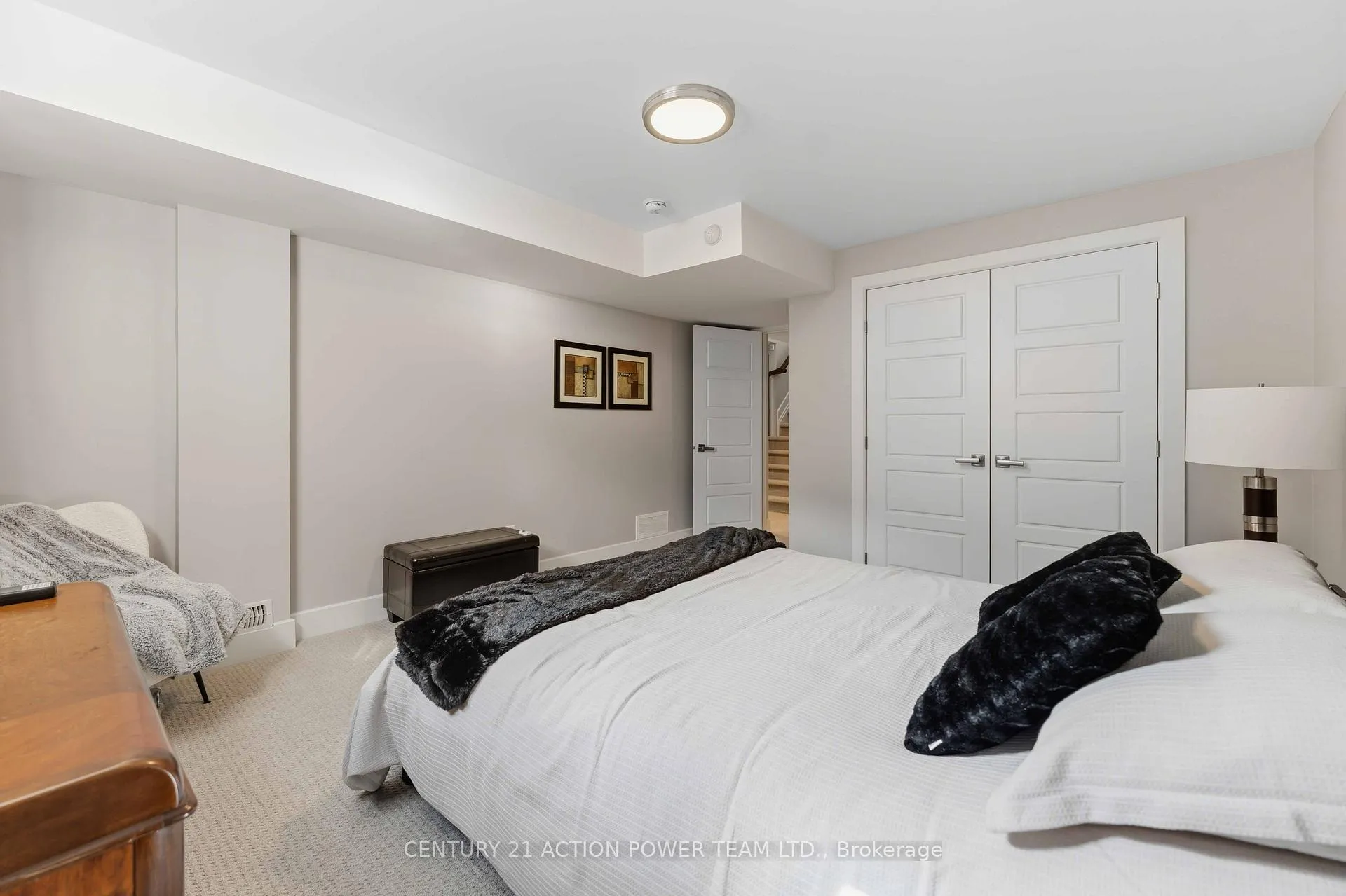 Photo 37 of 20 L'Astrolabe Place, Ottawa, Camelot — HOMEH