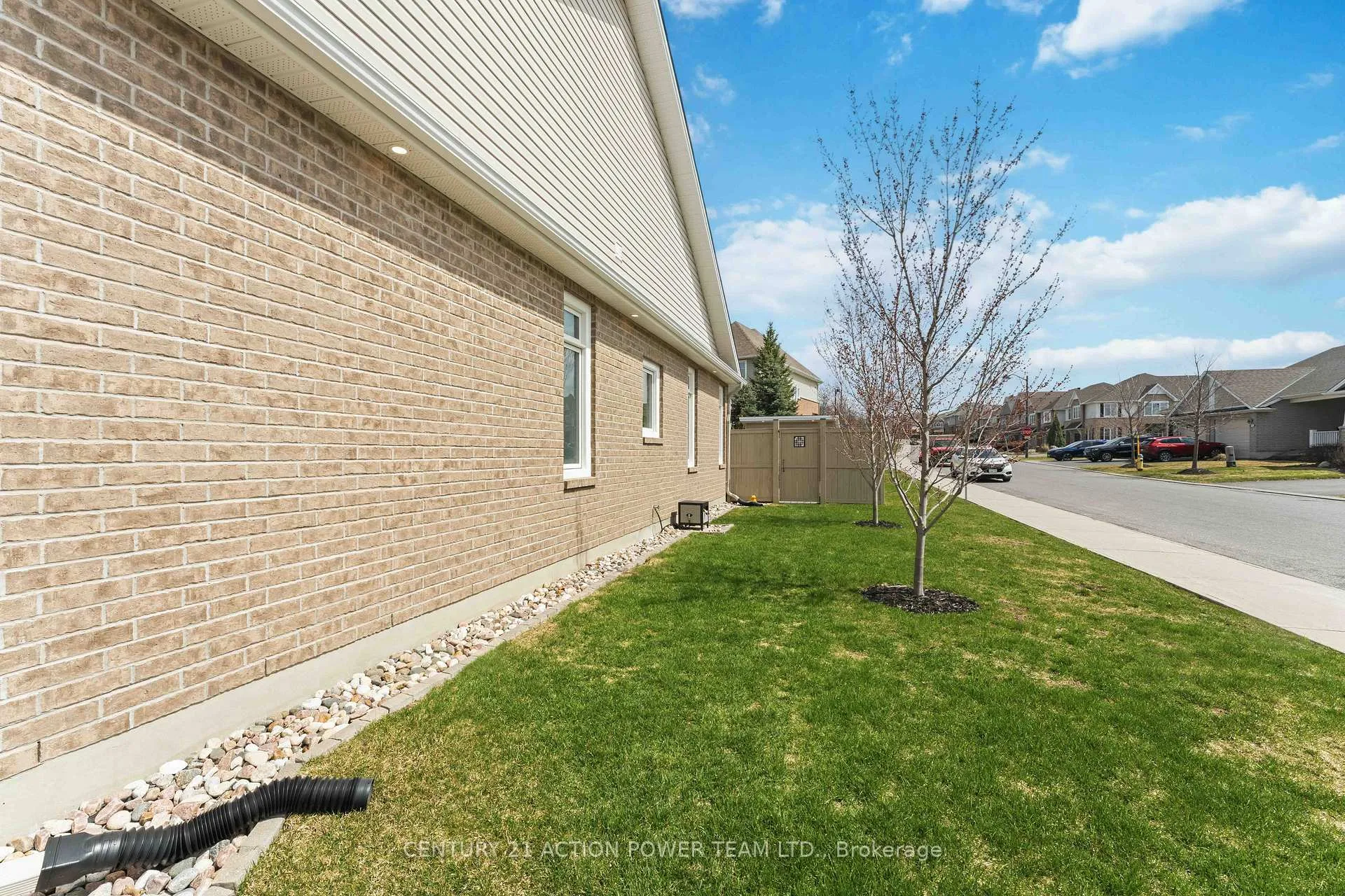 Photo 42 of 20 L'Astrolabe Place, Ottawa, Camelot — HOMEH
