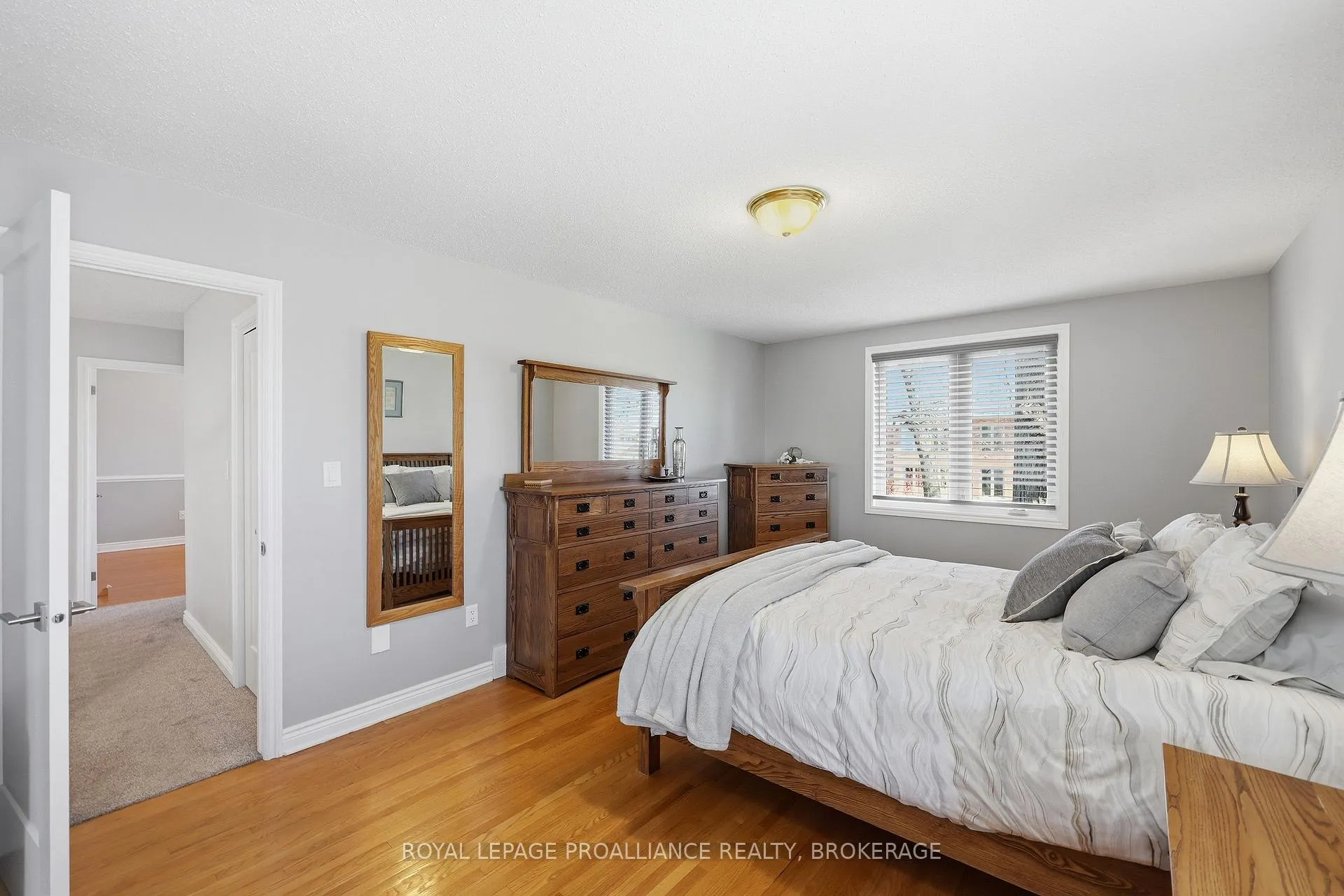 Photo 28 of 611 Rankin Crescent, Kingston, South of Taylor-Kidd Blvd — HOMEH