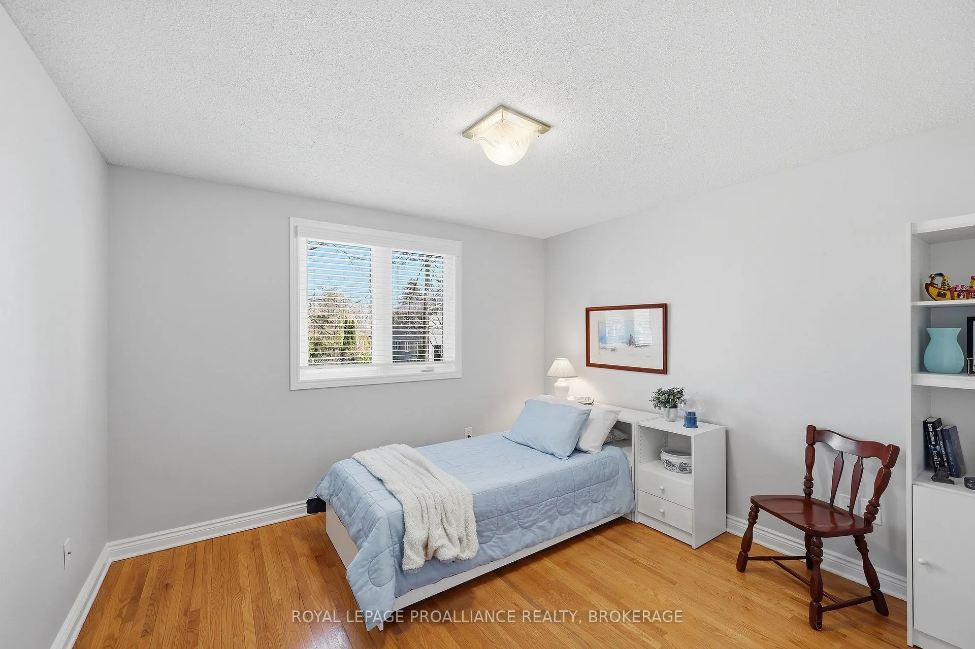 Photo 33 of 611 Rankin Crescent, Kingston, South of Taylor-Kidd Blvd — HOMEH