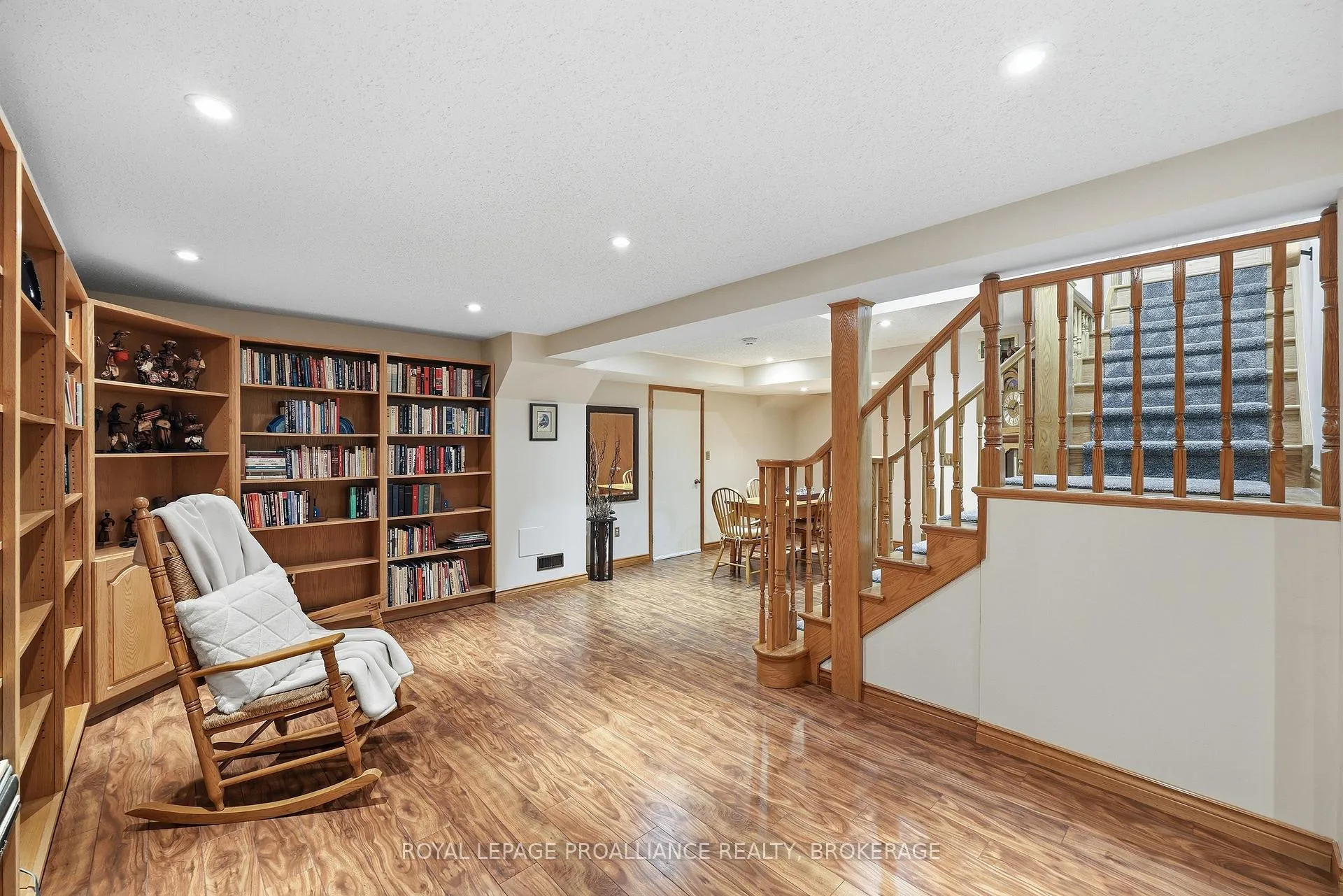 Photo 40 of 611 Rankin Crescent, Kingston, South of Taylor-Kidd Blvd — HOMEH