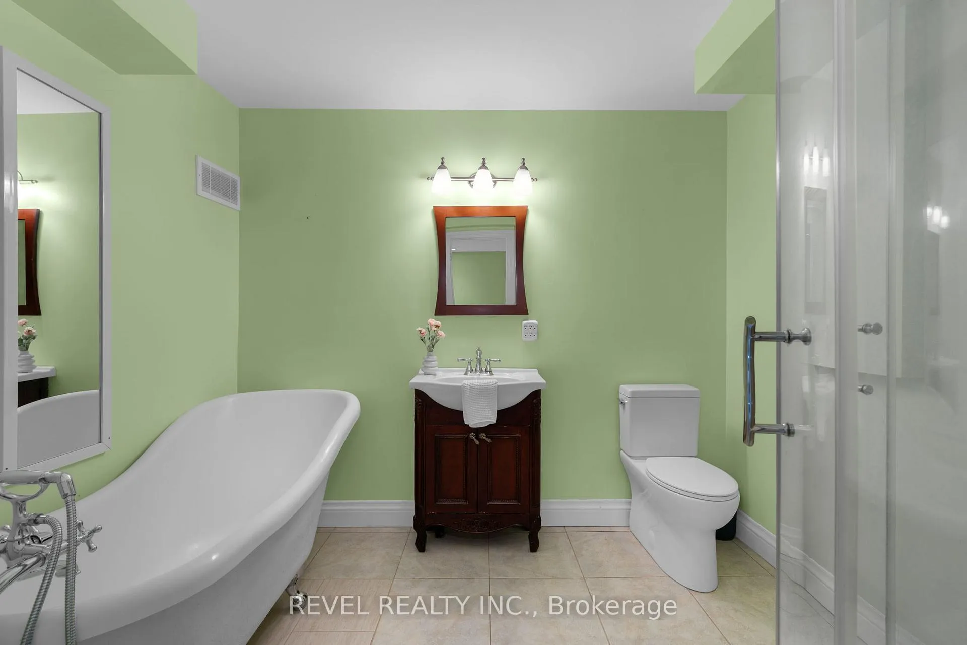 Photo 26 of 77 Marsellus Drive, Barrie, Holly — HOMEH