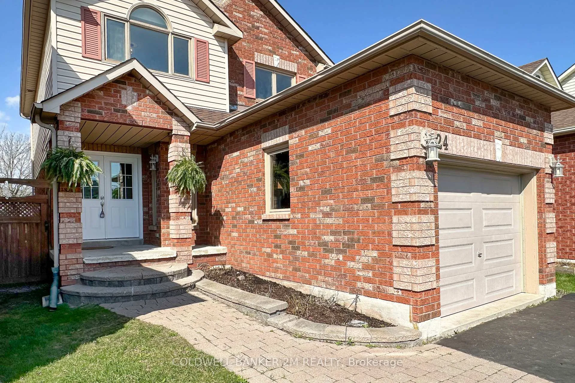 Photo 3 of 24 Mallory Street, Clarington, Courtice — HOMEH