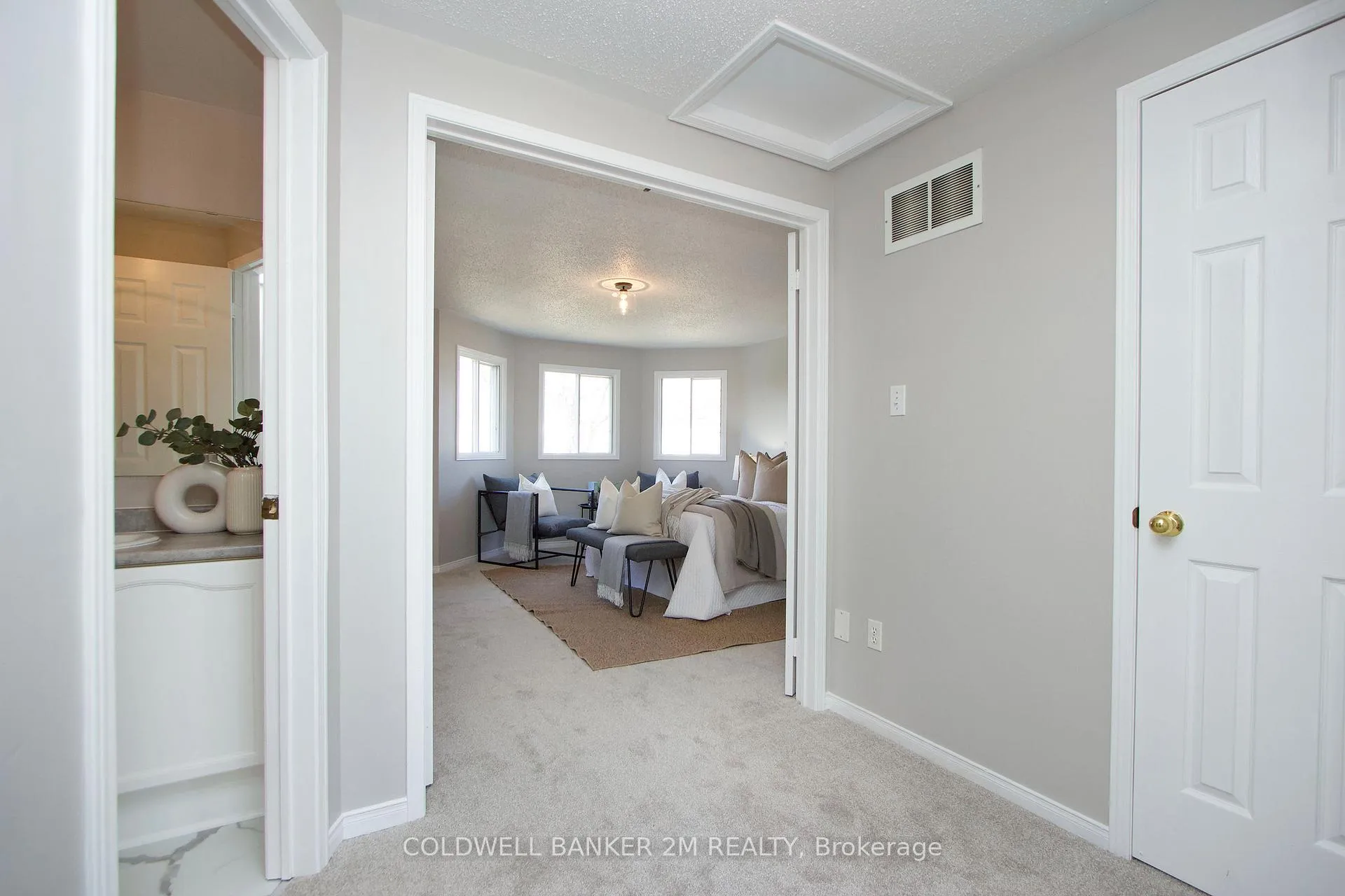 Photo 19 of 24 Mallory Street, Clarington, Courtice — HOMEH