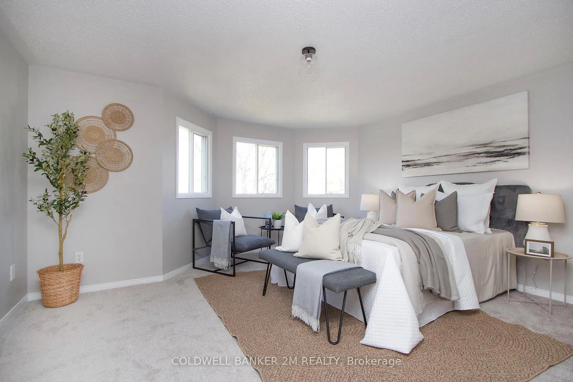 Photo 20 of 24 Mallory Street, Clarington, Courtice — HOMEH