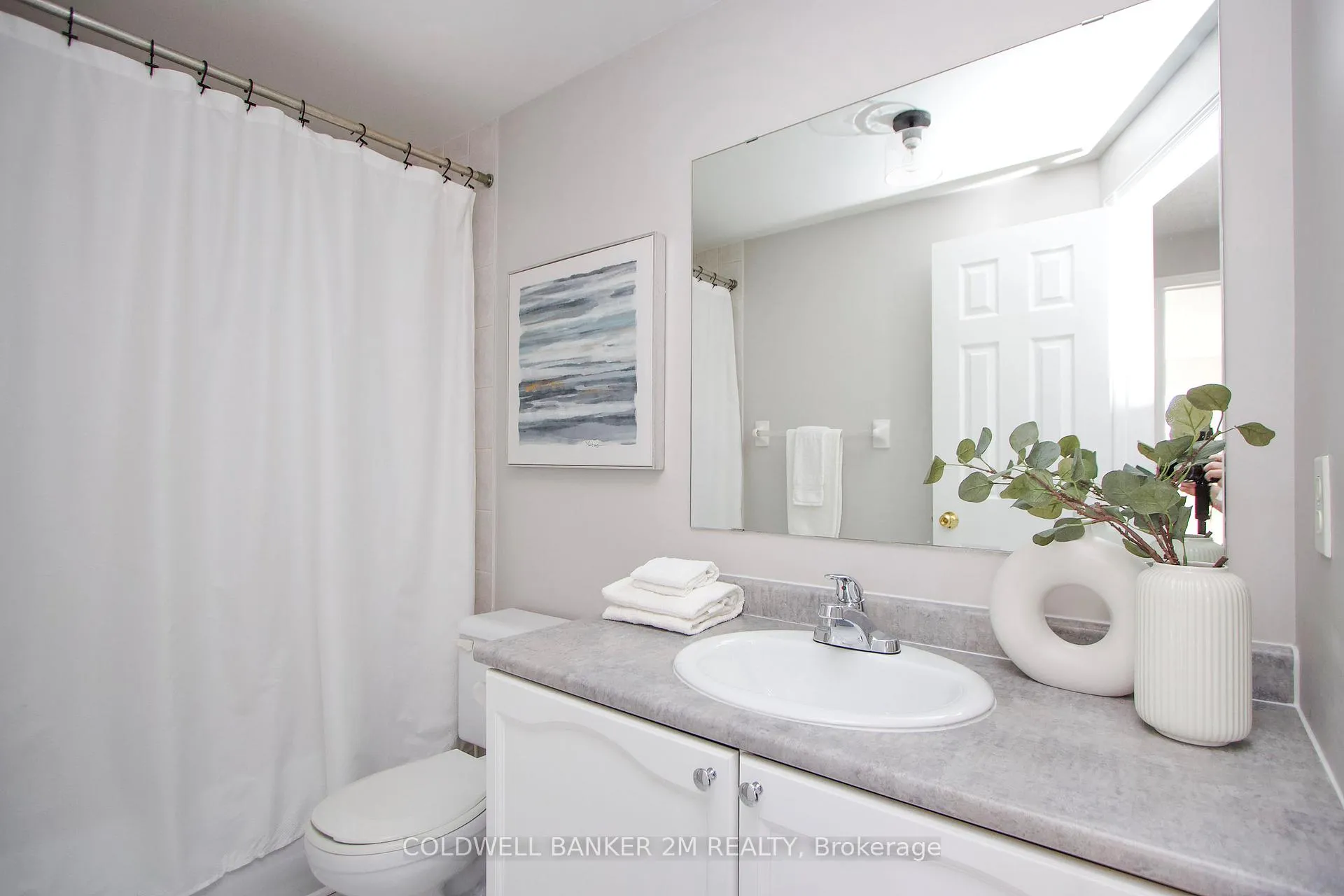 Photo 26 of 24 Mallory Street, Clarington, Courtice — HOMEH