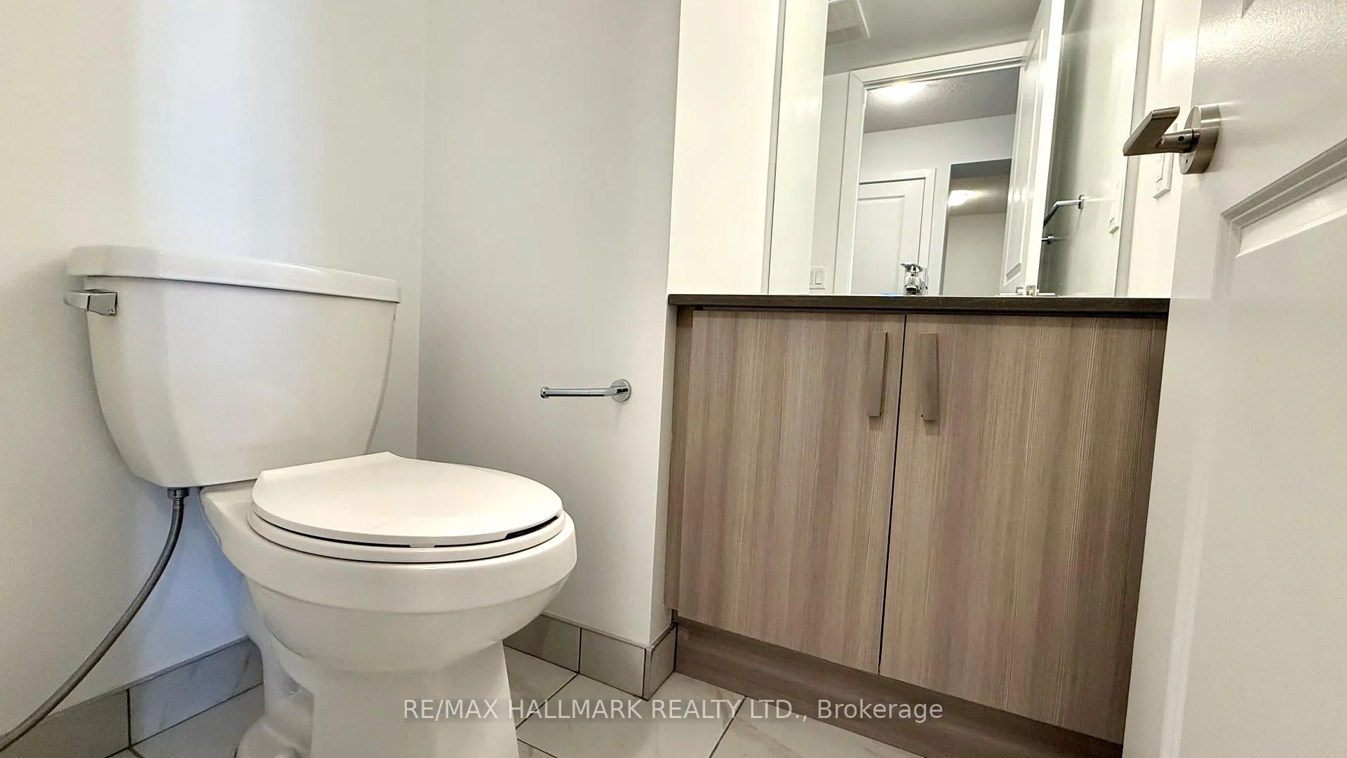 Photo 11 of Unit 413, 1435 Celebration Drive, Pickering, Bay Ridges — HOMEH