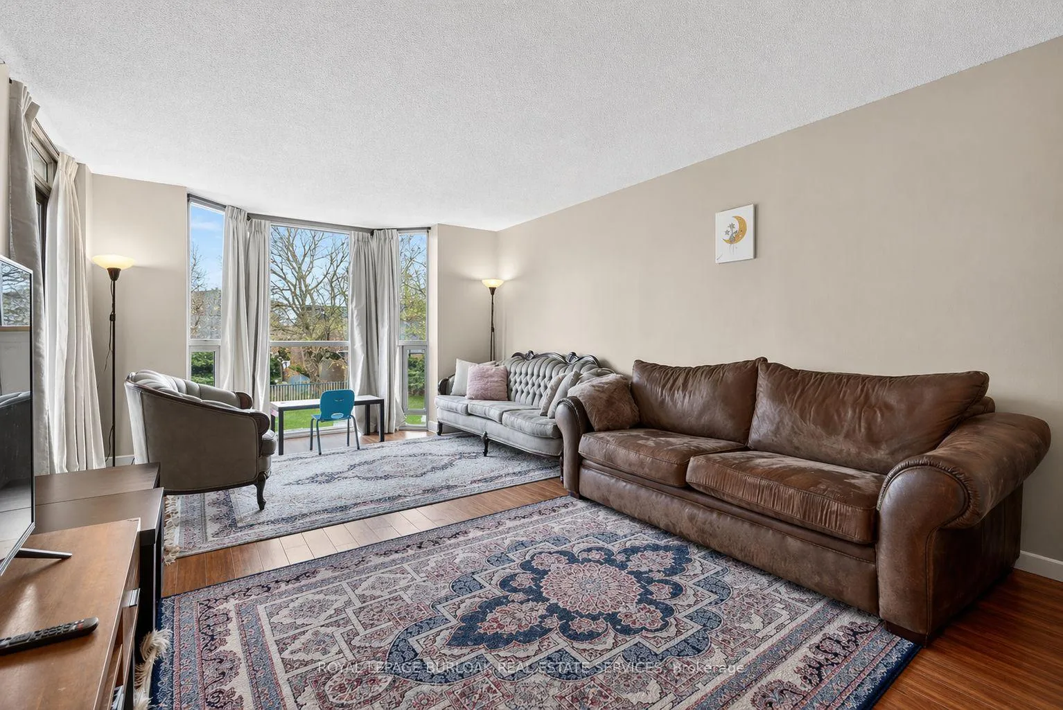 Photo 8 of Unit 307, 1225 North Shore Boulevard E, Burlington, Brant — HOMEH