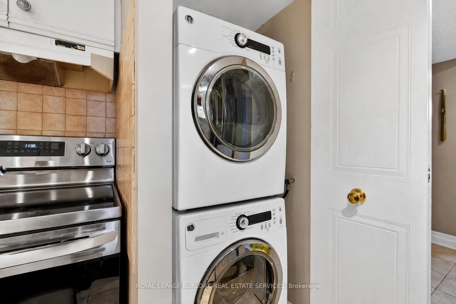 Photo 18 of Unit 307, 1225 North Shore Boulevard E, Burlington, Brant — HOMEH