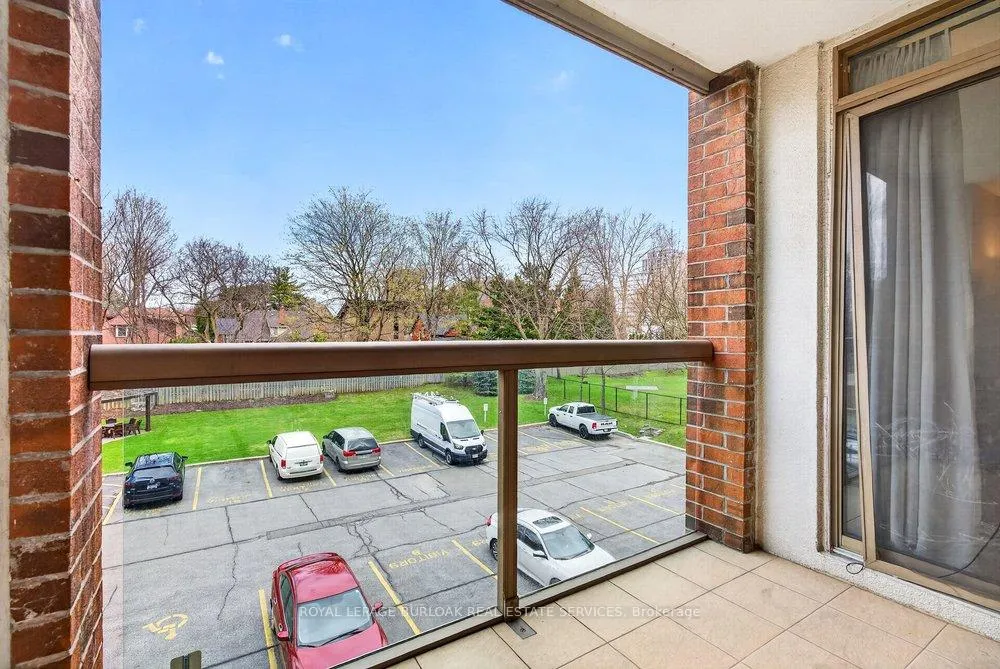 Photo 20 of Unit 307, 1225 North Shore Boulevard E, Burlington, Brant — HOMEH
