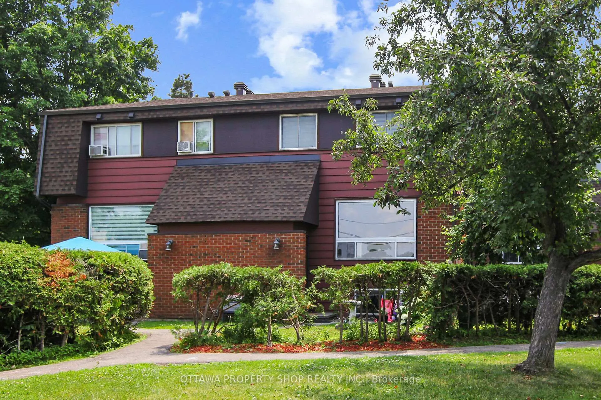 Photo 1 of 1F Banner Road, Ottawa, Sheahan Estates/Trend Village — HOMEH