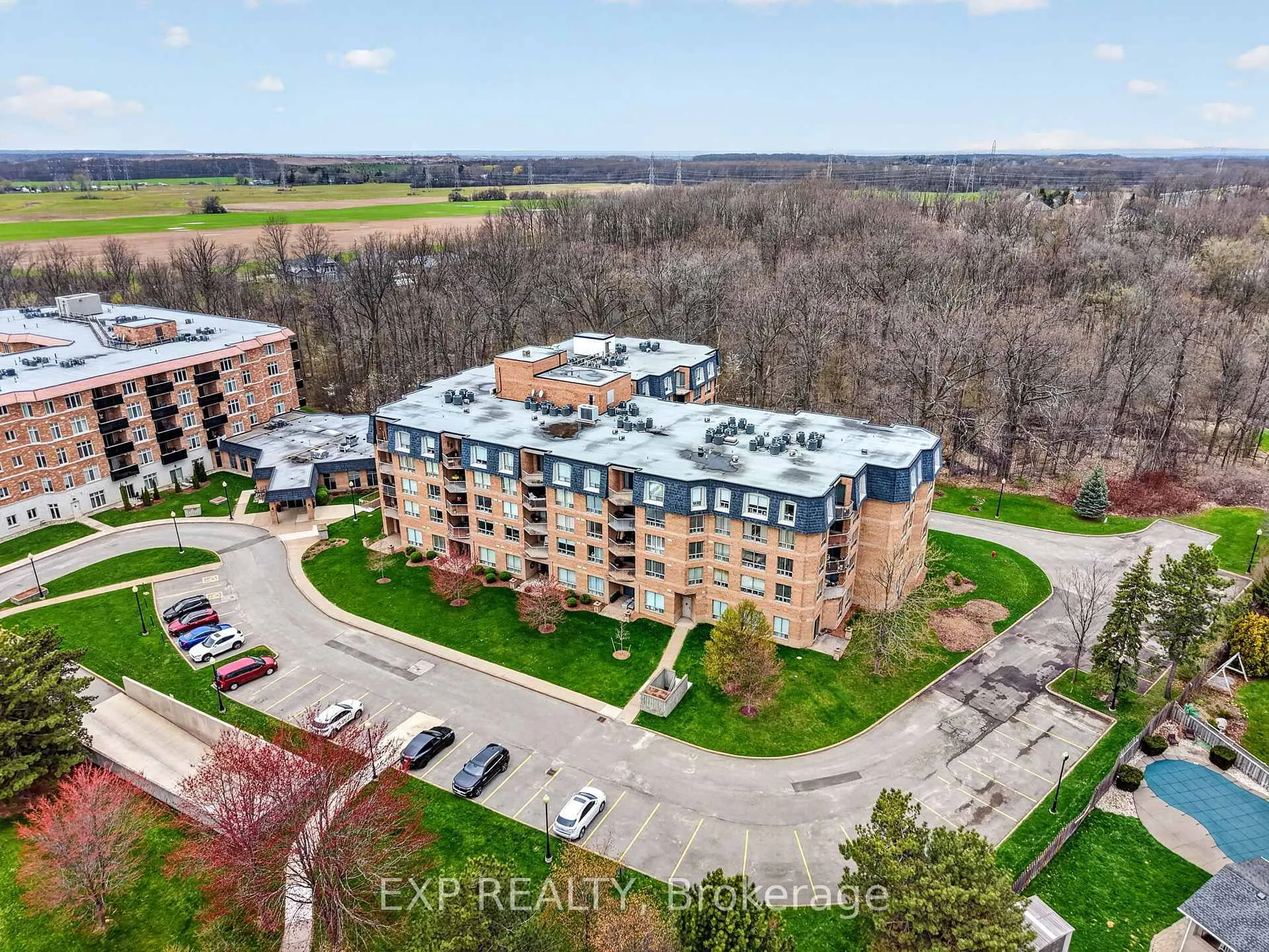 Photo 1 of Unit 301, 8111 Forest Glen Drive, Niagara Falls, Mt. Carmel — HOMEH