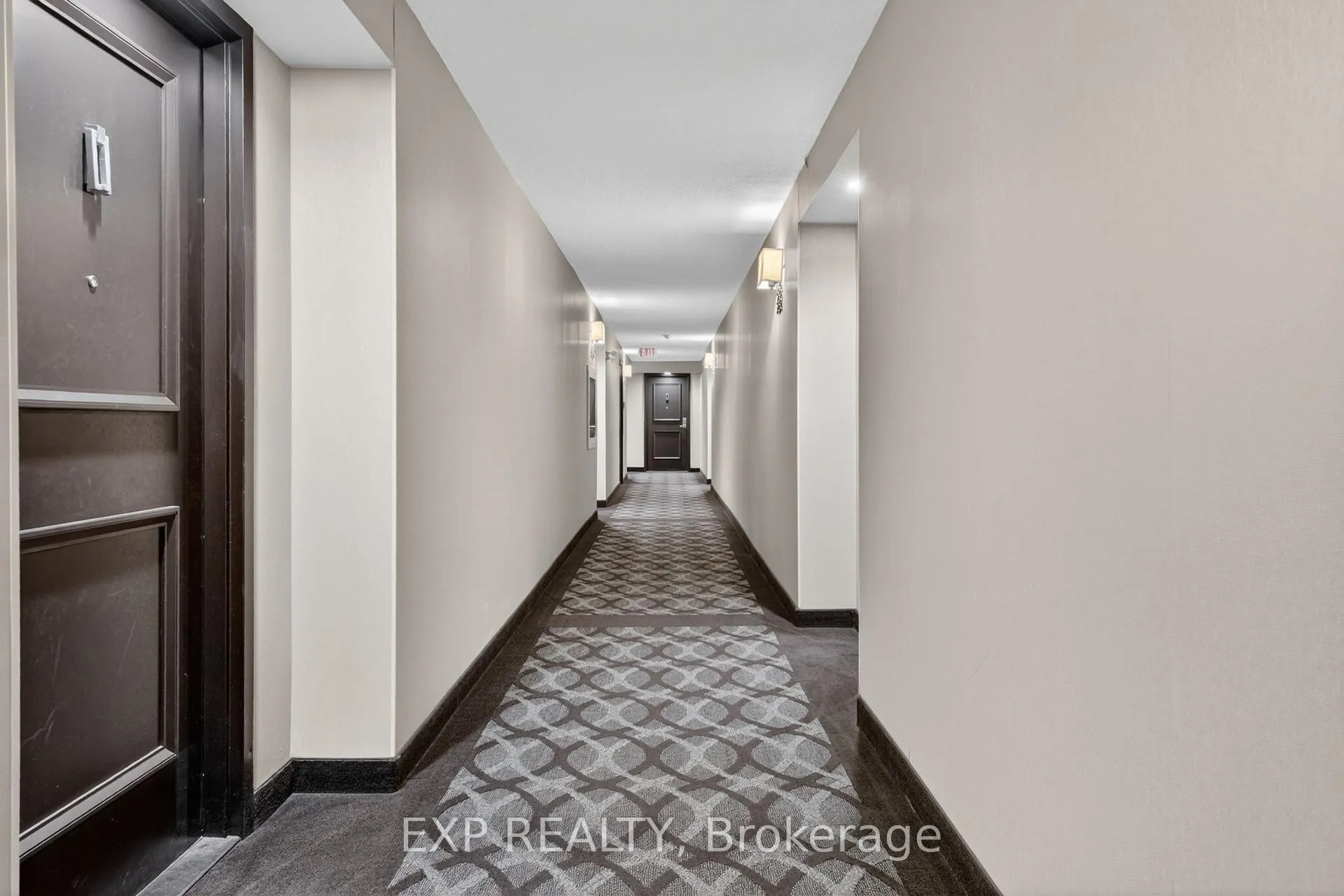 Photo 4 of Unit 301, 8111 Forest Glen Drive, Niagara Falls, Mt. Carmel — HOMEH