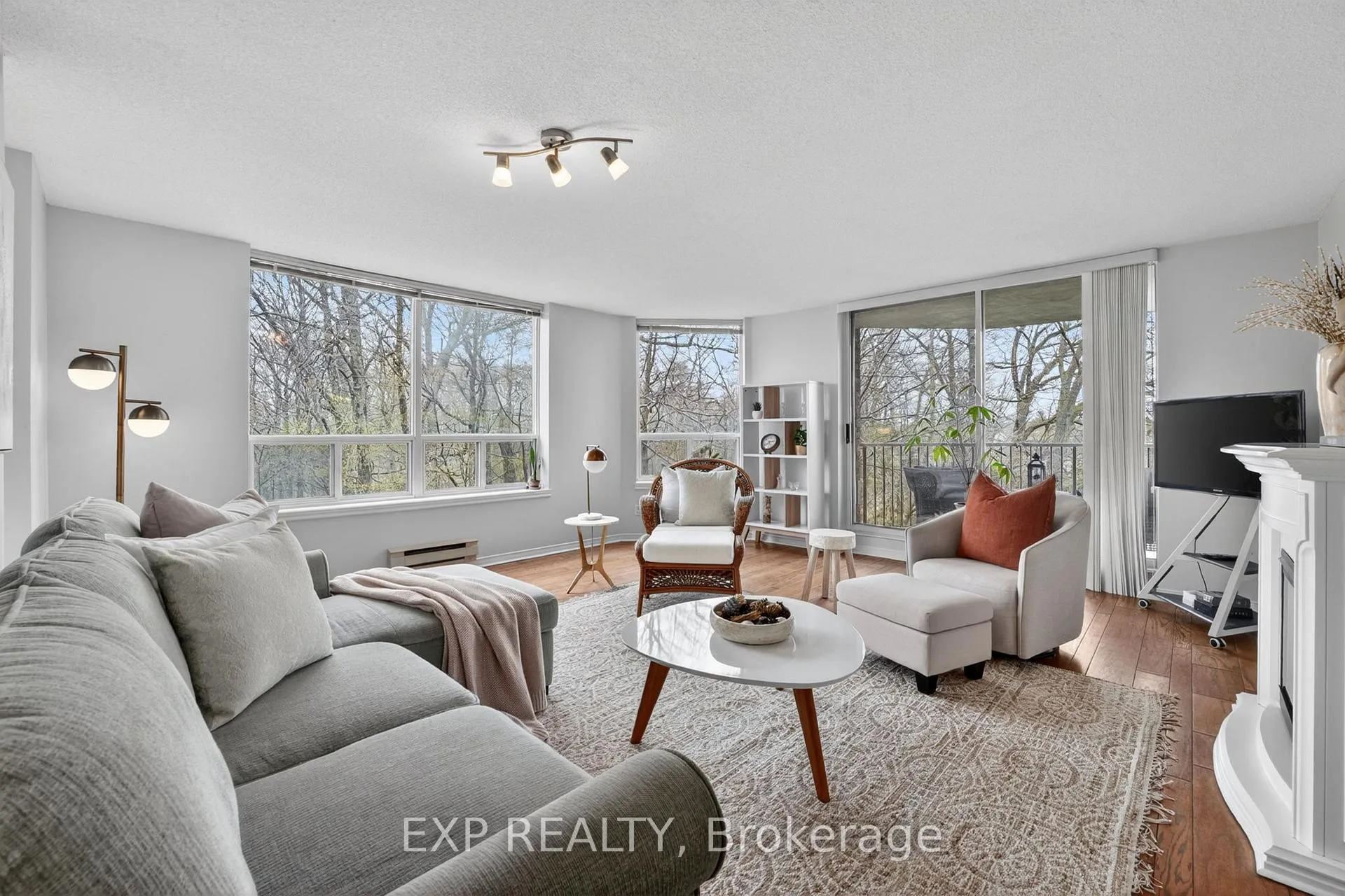 Photo 21 of Unit 301, 8111 Forest Glen Drive, Niagara Falls, Mt. Carmel — HOMEH