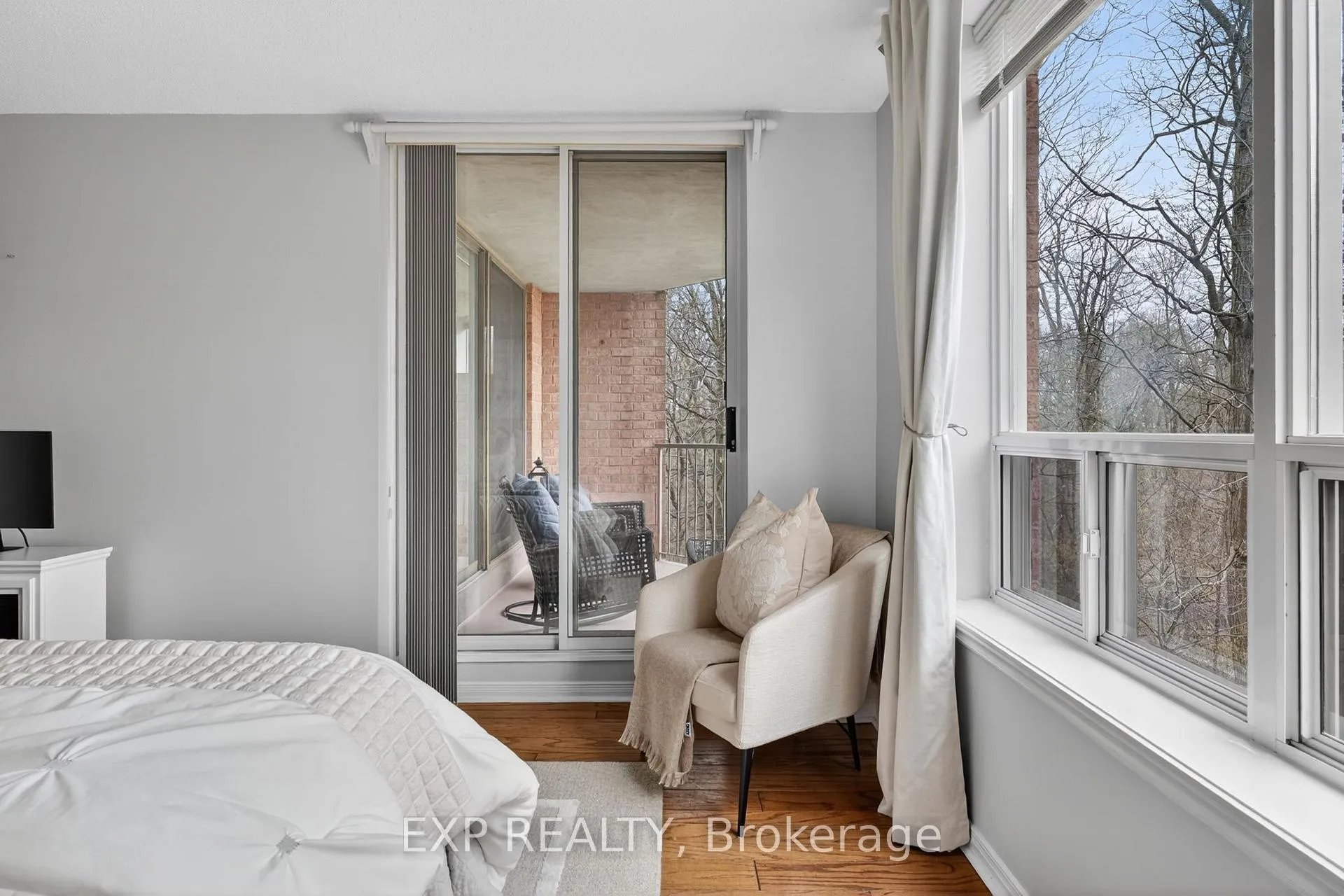 Photo 33 of Unit 301, 8111 Forest Glen Drive, Niagara Falls, Mt. Carmel — HOMEH