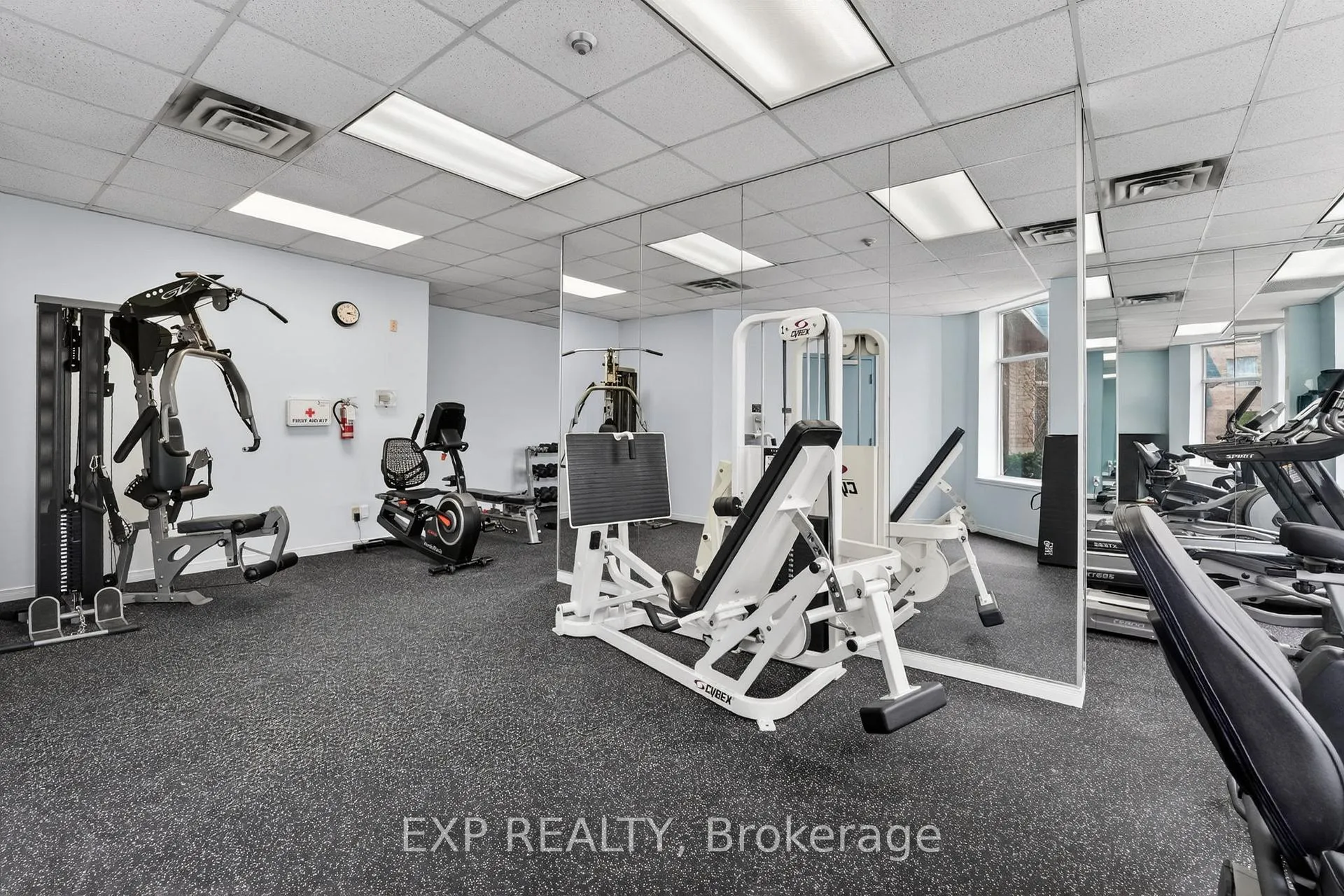 Photo 44 of Unit 301, 8111 Forest Glen Drive, Niagara Falls, Mt. Carmel — HOMEH