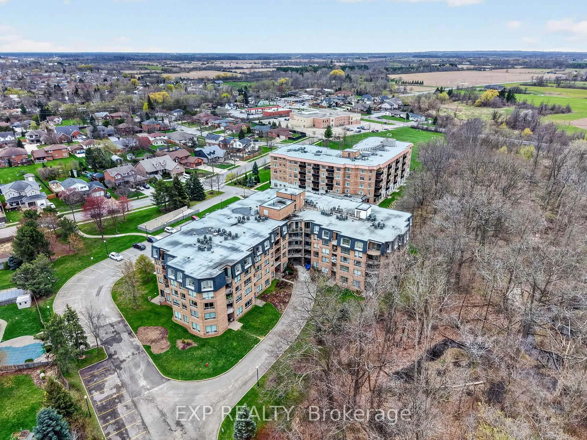 Photo 50 of Unit 301, 8111 Forest Glen Drive, Niagara Falls, Mt. Carmel — HOMEH