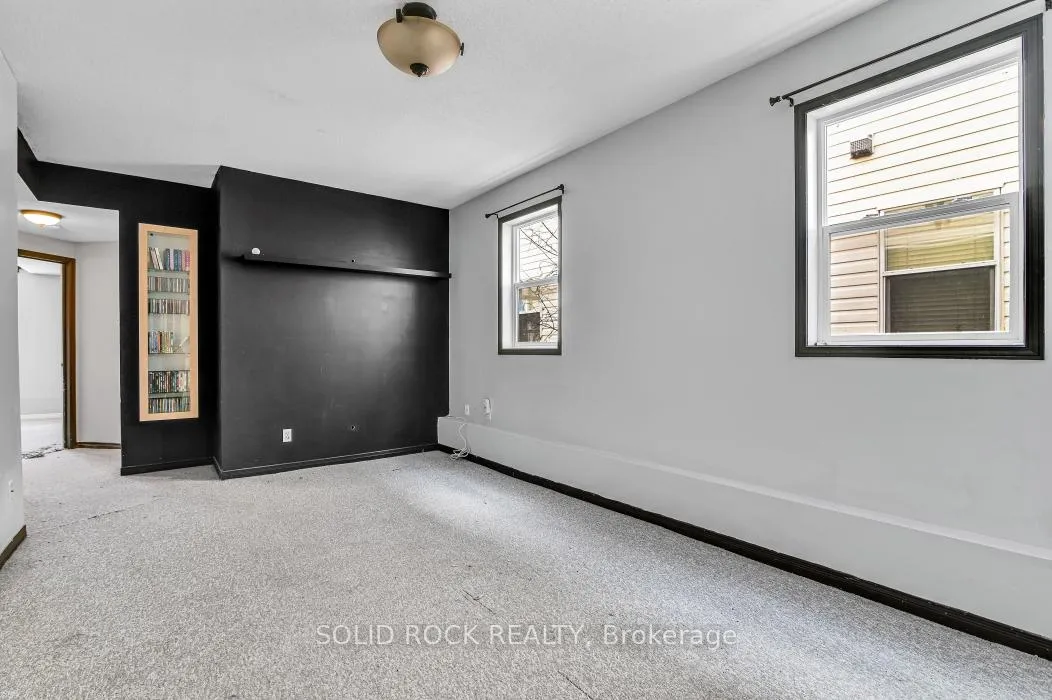 Photo 16 of 33 Boulder Way, Ottawa, Barrhaven - Longfields — HOMEH