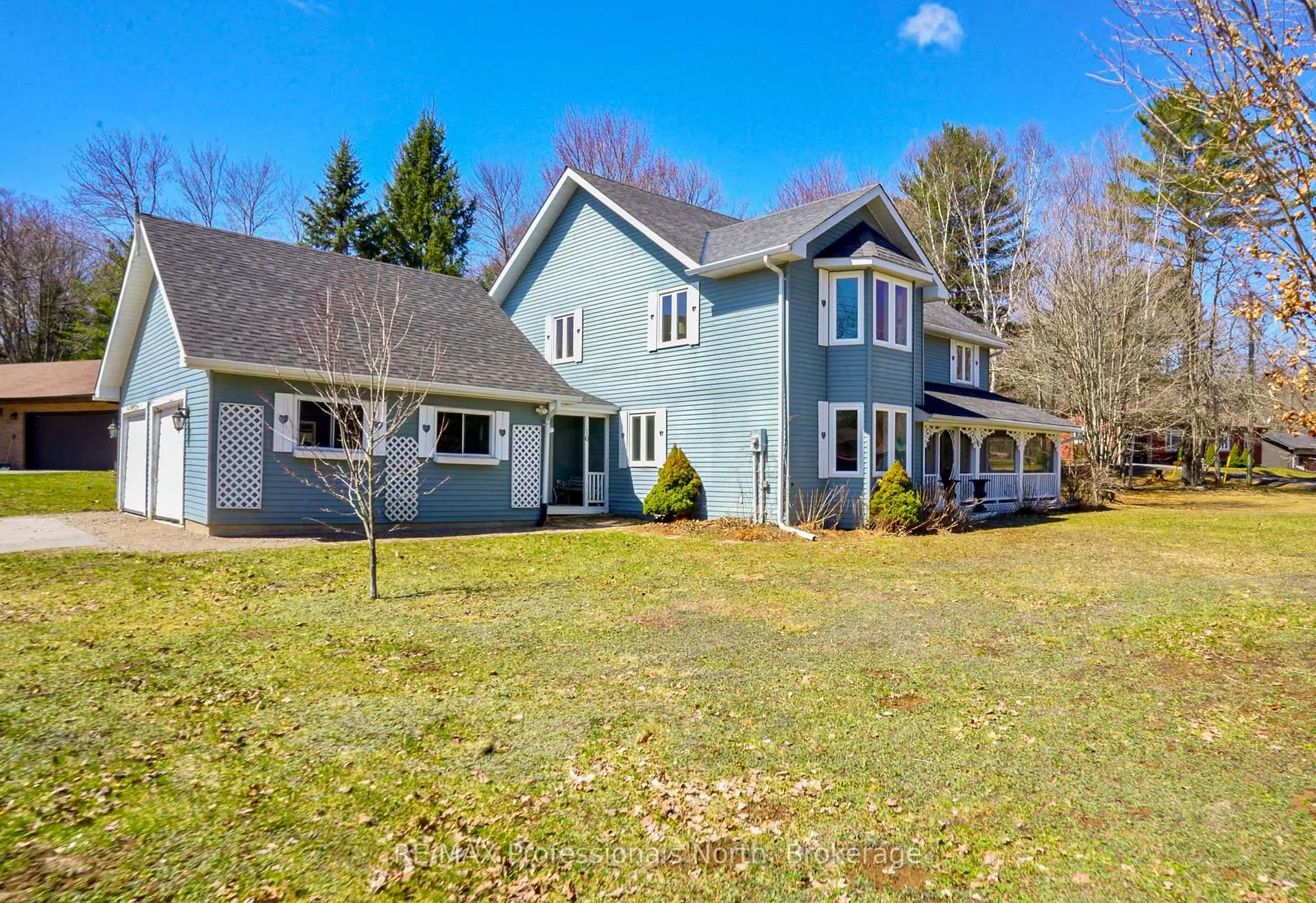Photo 2 of 16 Highland Gate Boulevard, Minden Hills, Anson — HOMEH