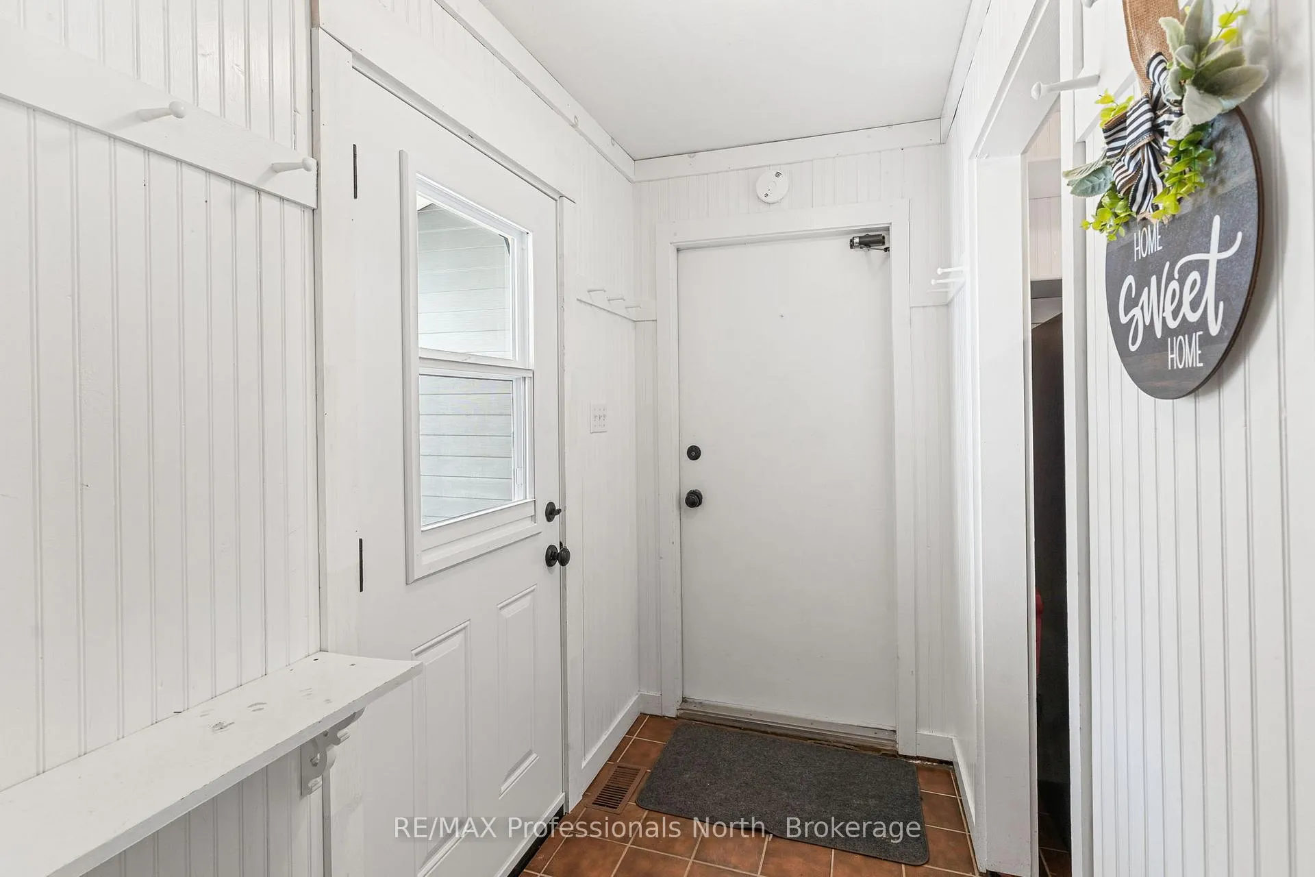 Photo 8 of 16 Highland Gate Boulevard, Minden Hills, Anson — HOMEH