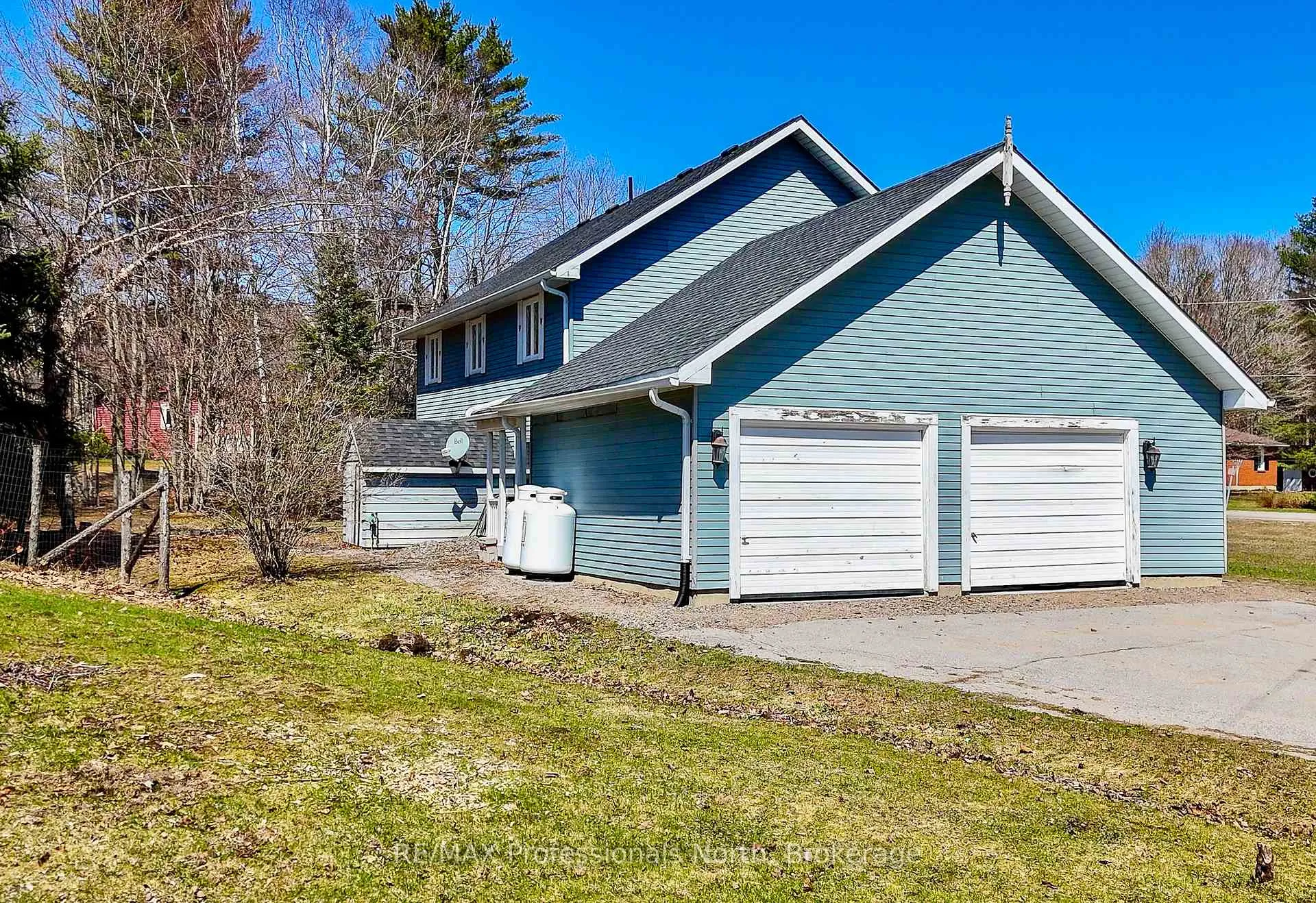 Photo 43 of 16 Highland Gate Boulevard, Minden Hills, Anson — HOMEH