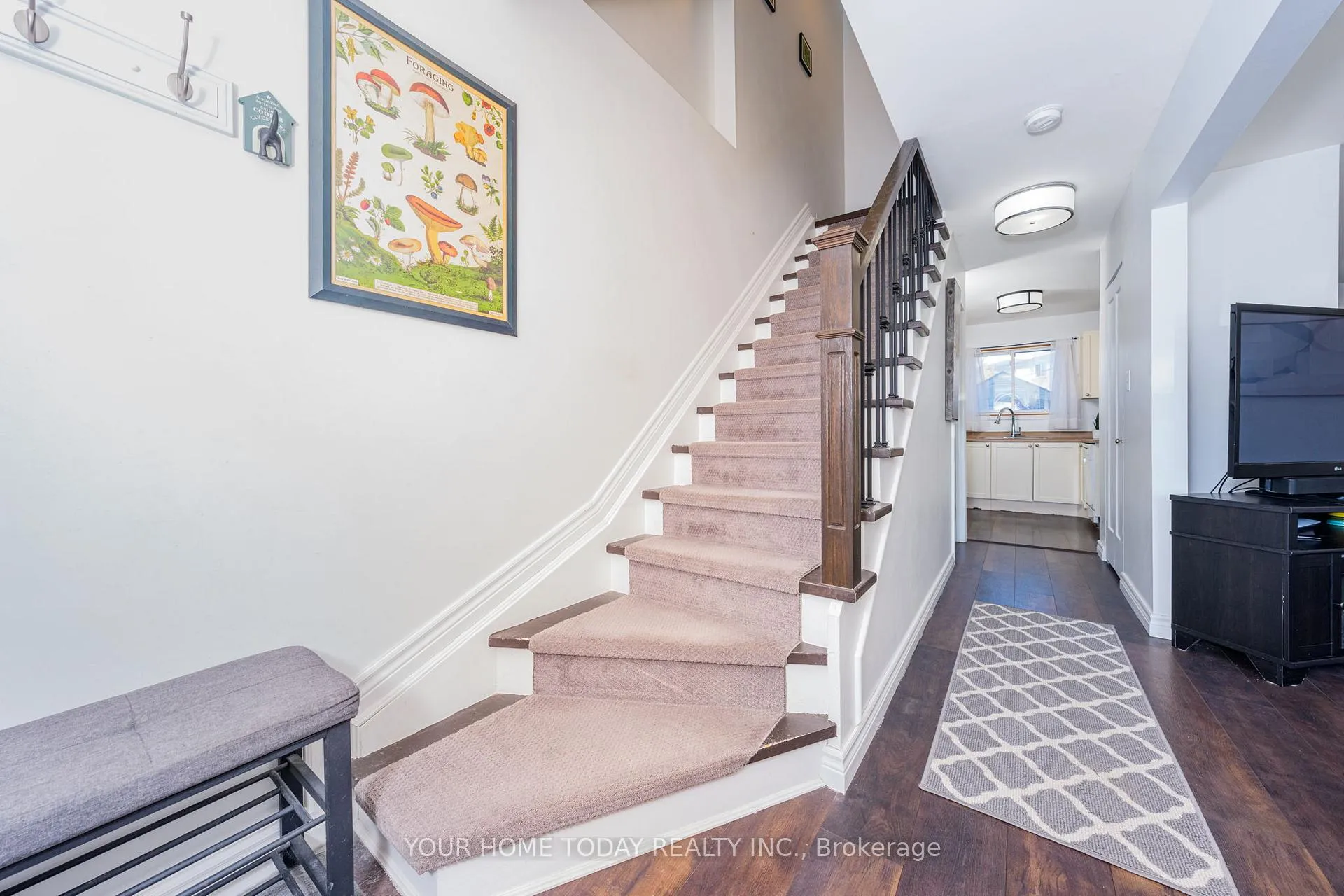 Photo 13 of Unit 29, 108 Sinclair Avenue, Halton Hills, Georgetown — HOMEH