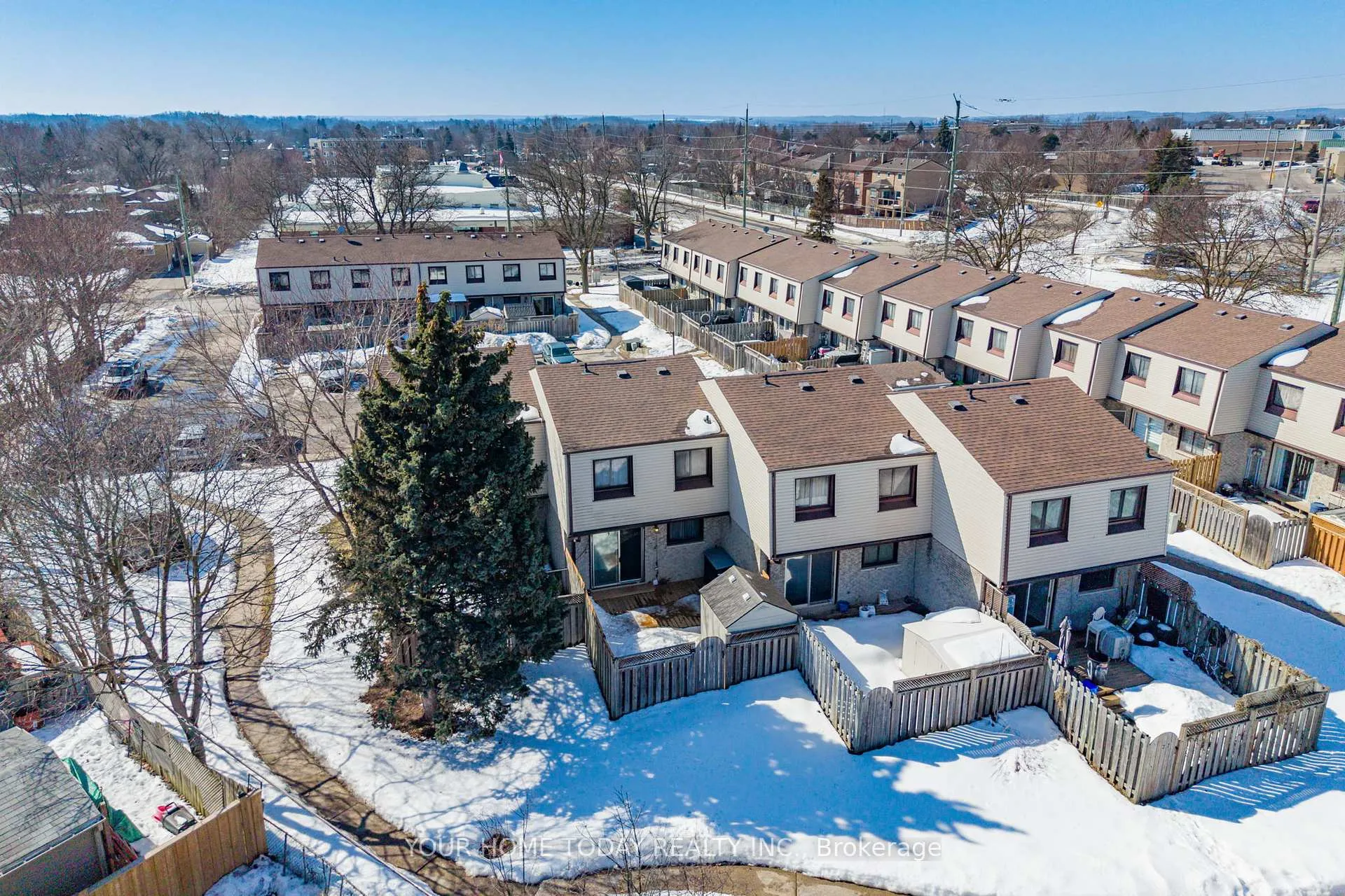 Photo 30 of Unit 29, 108 Sinclair Avenue, Halton Hills, Georgetown — HOMEH